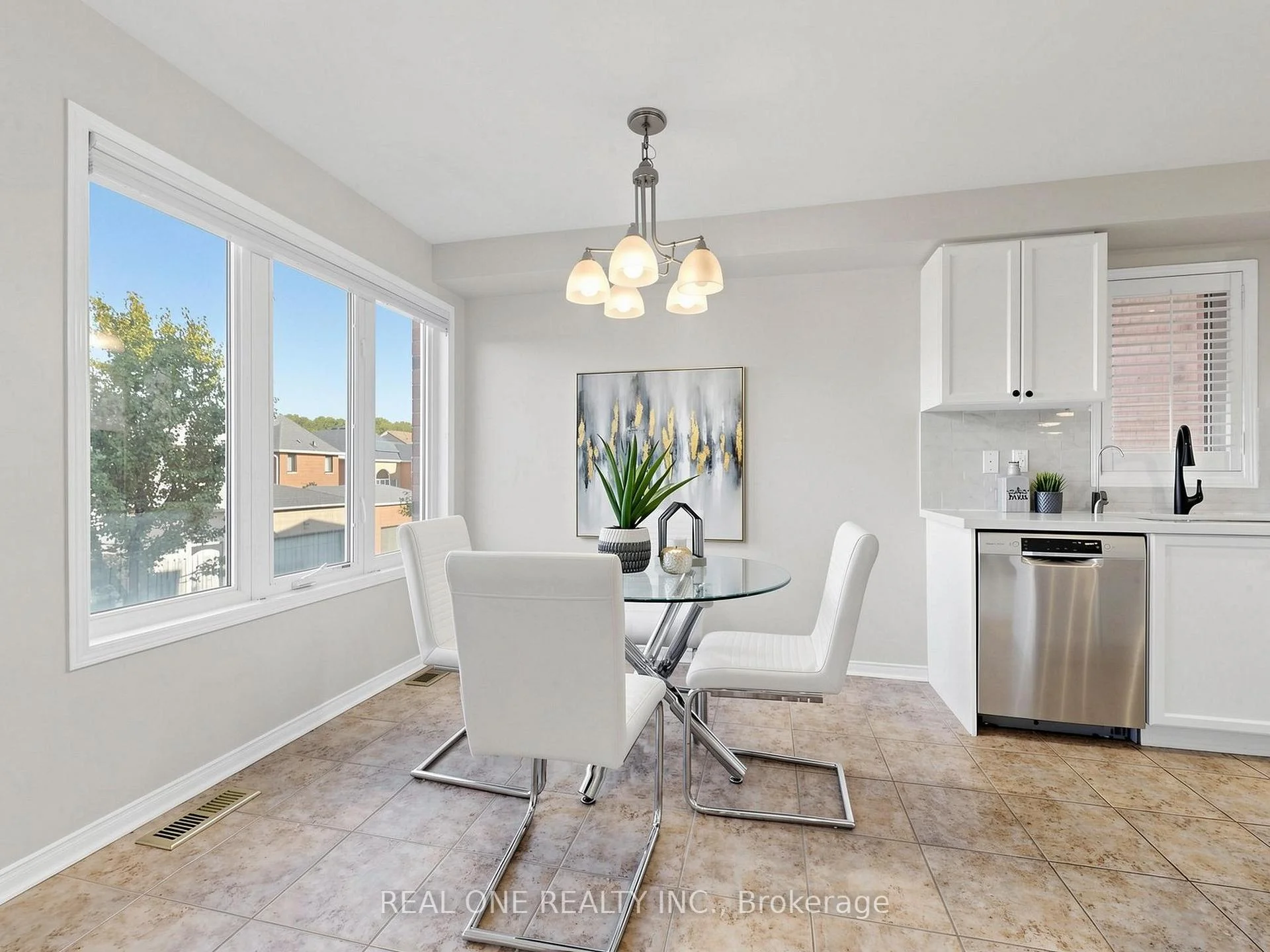 Photo 19 of 29 Rock Garden Street, Markham, Cornell — HOMEH