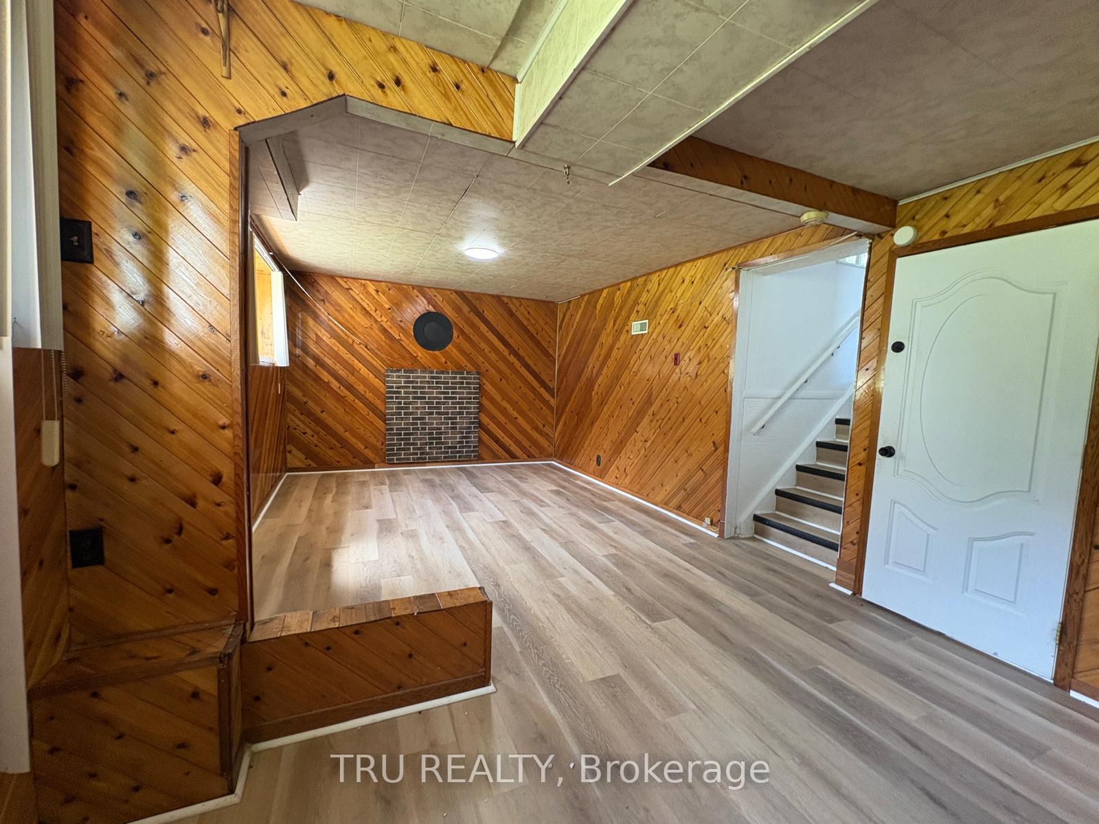 Photo 27 of 2417 Junction Avenue, Ottawa, Heron Park — HOMEH