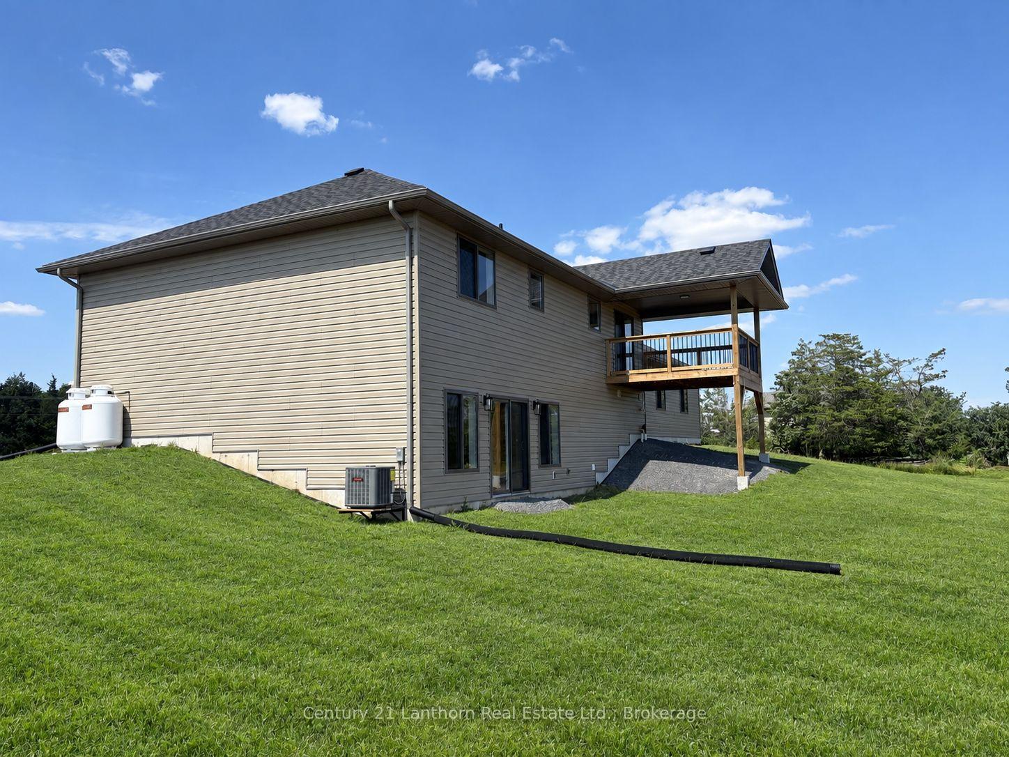 Photo 35 of 1848 County Road 7, Prince Edward County, North Marysburg Ward — HOMEH