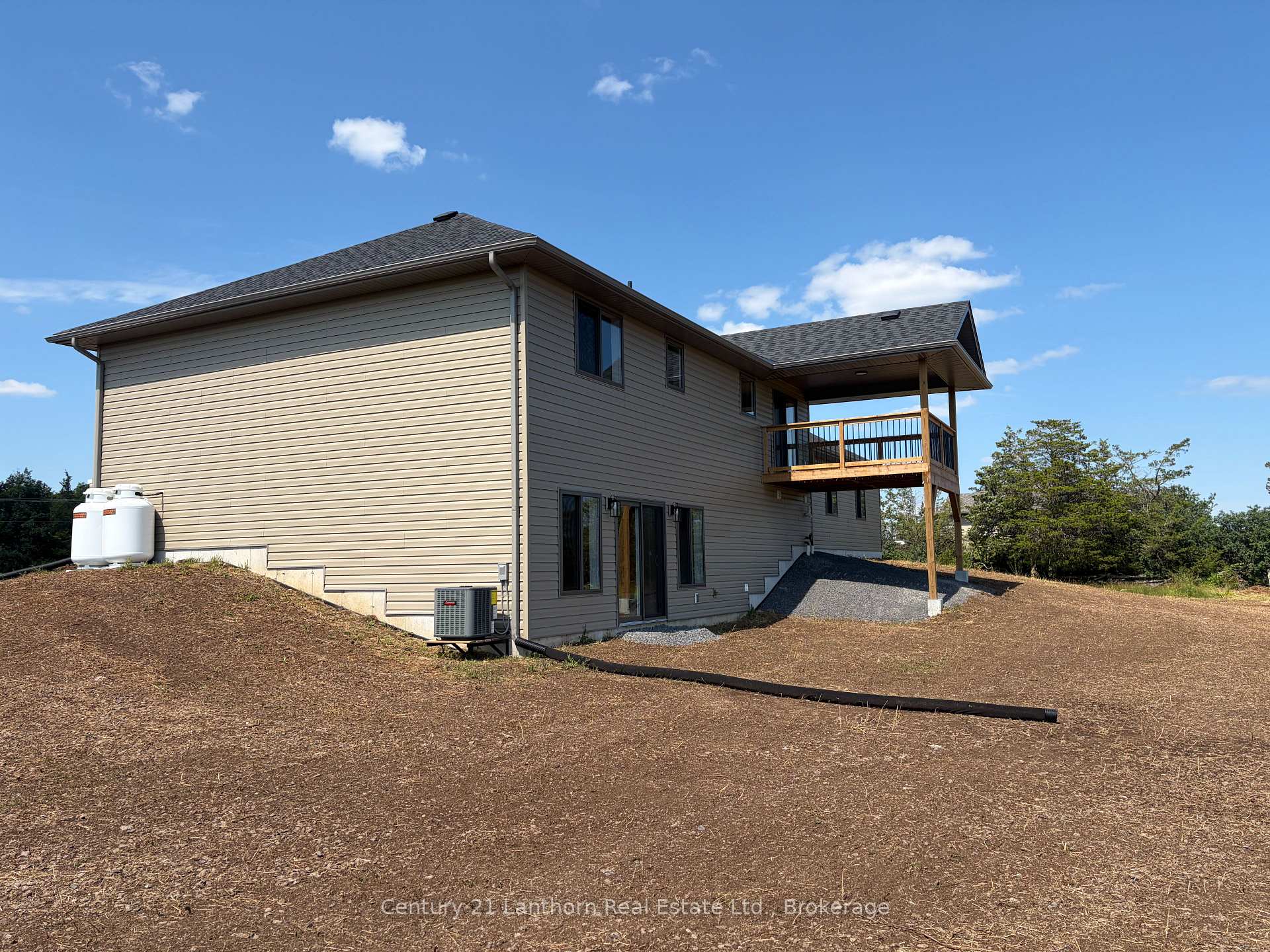 Photo 36 of 1848 County Road 7, Prince Edward County, North Marysburg Ward — HOMEH
