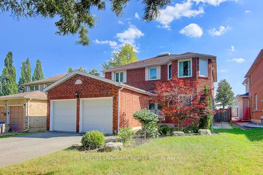 Photo 2 of 49 Barlow Road, Markham, Unionville — HOMEH