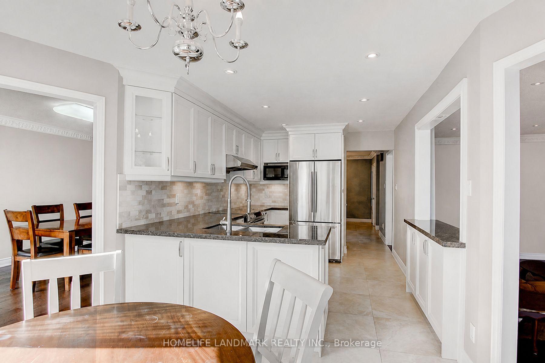 Photo 13 of 49 Barlow Road, Markham, Unionville — HOMEH