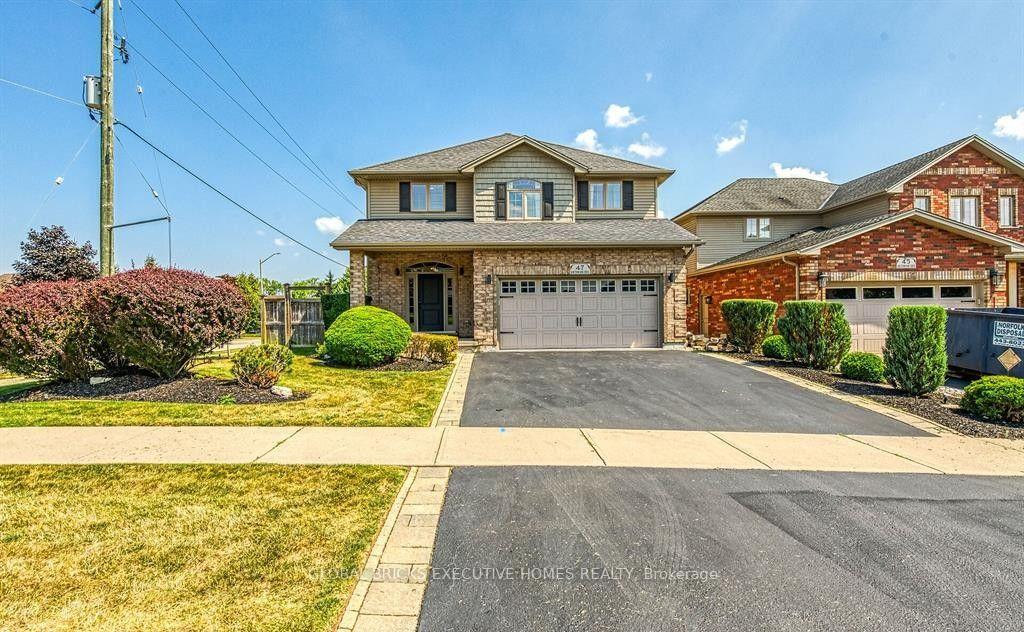 Photo 2 of 47 Southwood Crescent, Haldimand — HOMEH