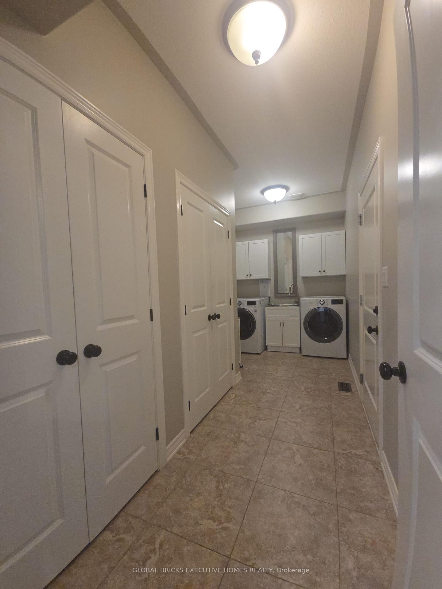 Photo 27 of 47 Southwood Crescent, Haldimand — HOMEH