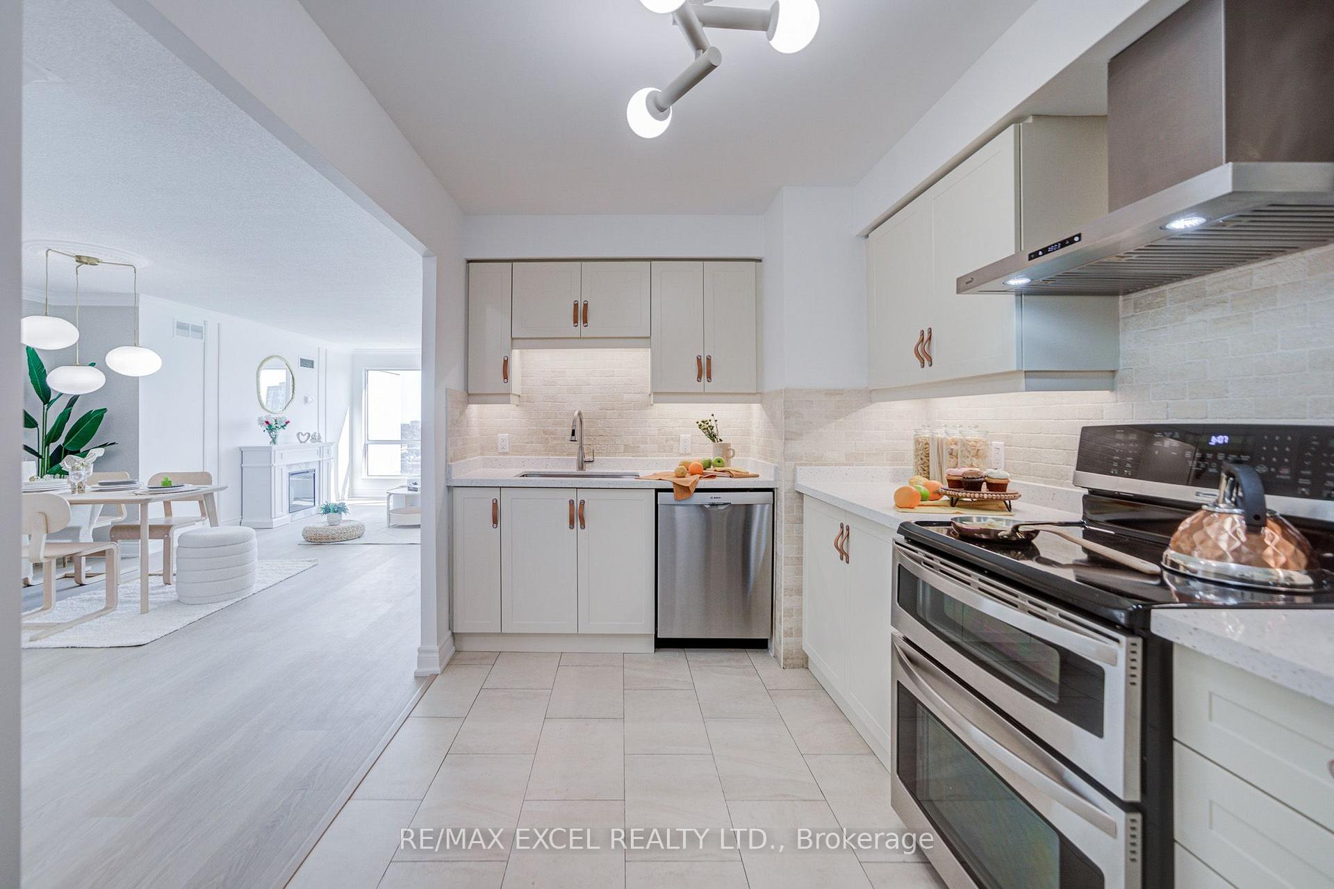 Photo 34 of Unit 1706, 8 Lee Centre Drive, Scarborough, Woburn — HOMEH