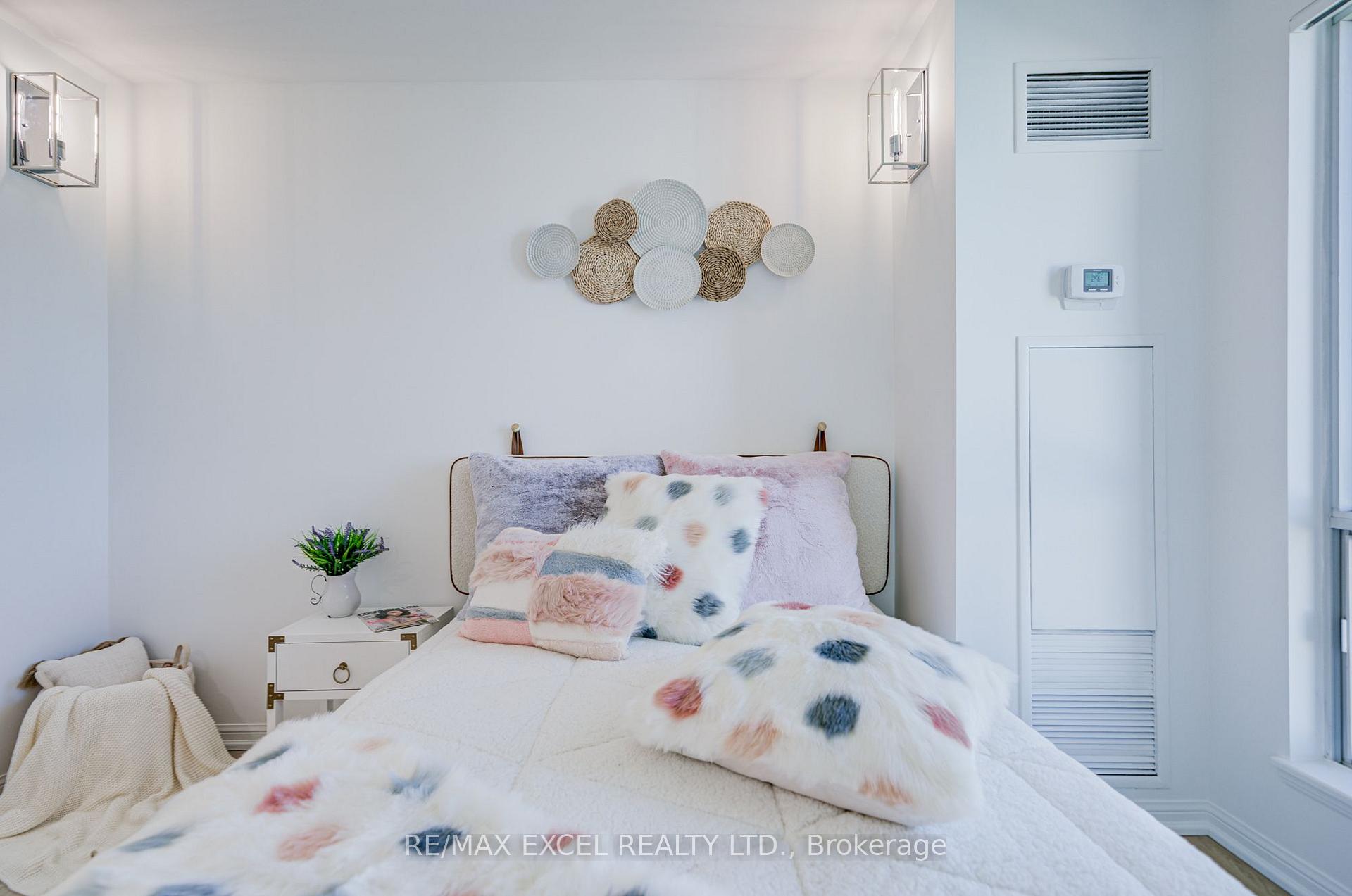 Photo 63 of Unit 1706, 8 Lee Centre Drive, Scarborough, Woburn — HOMEH