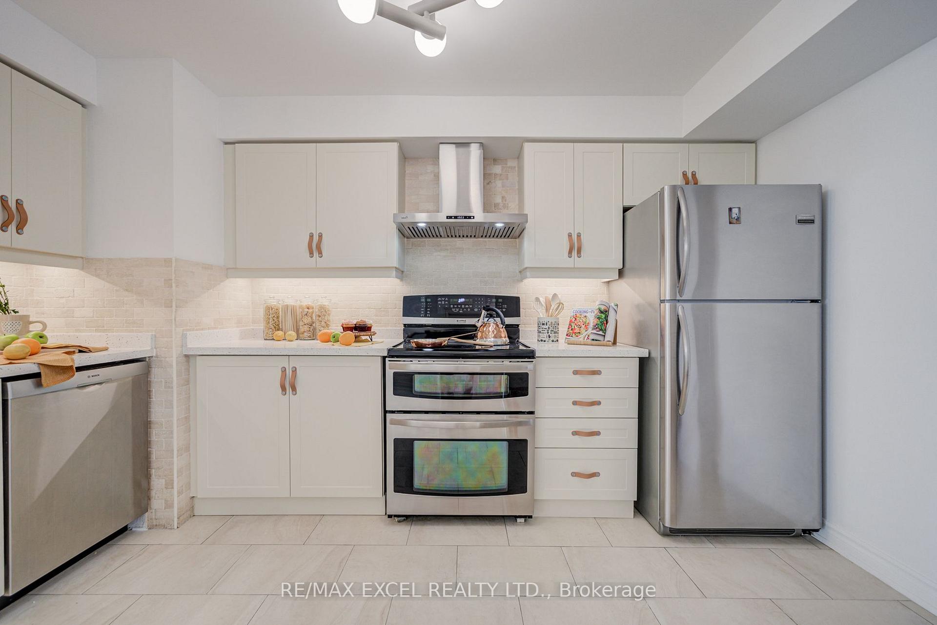 Photo 35 of Unit 1706, 8 Lee Centre Drive, Scarborough, Woburn — HOMEH