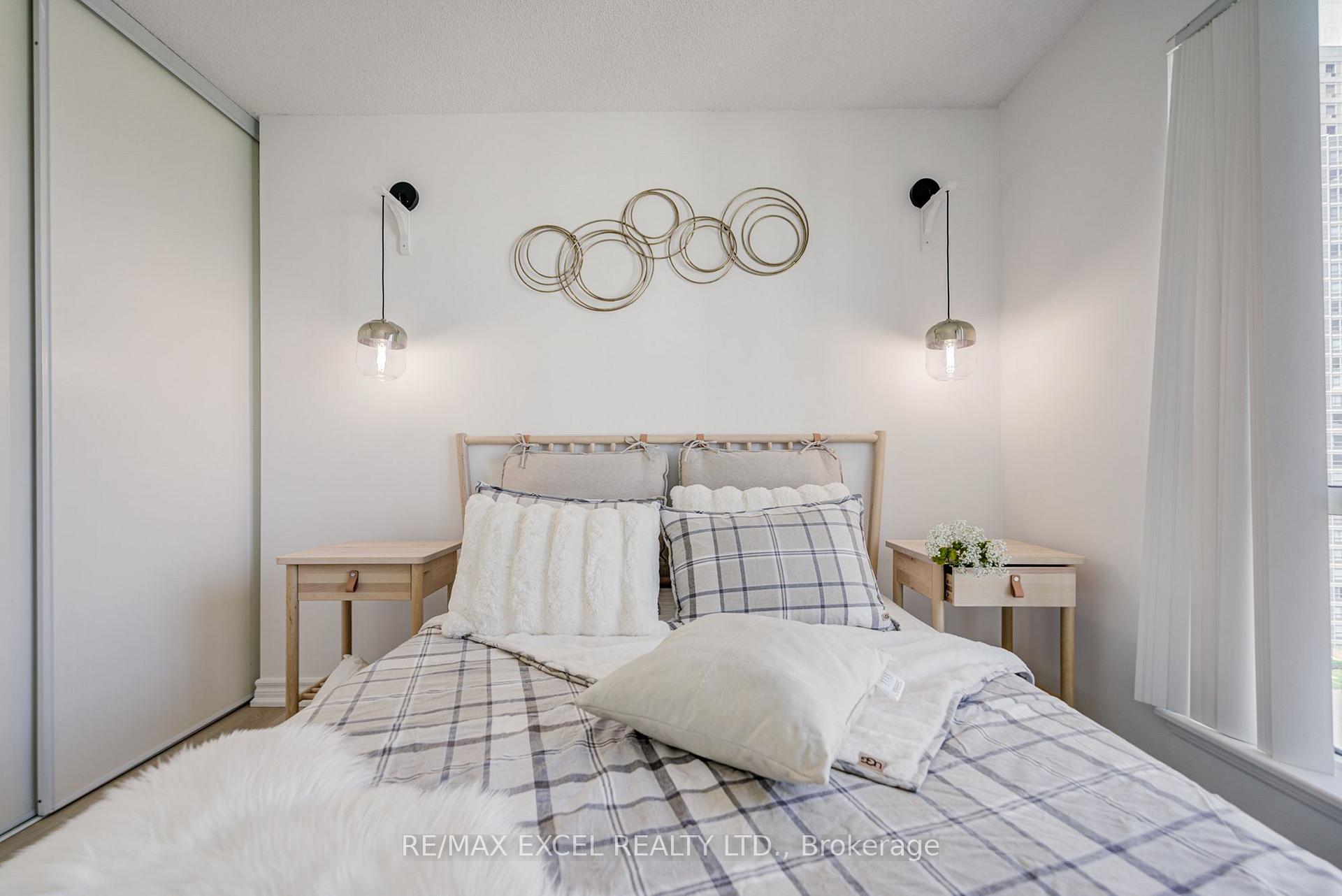 Photo 60 of Unit 1706, 8 Lee Centre Drive, Scarborough, Woburn — HOMEH