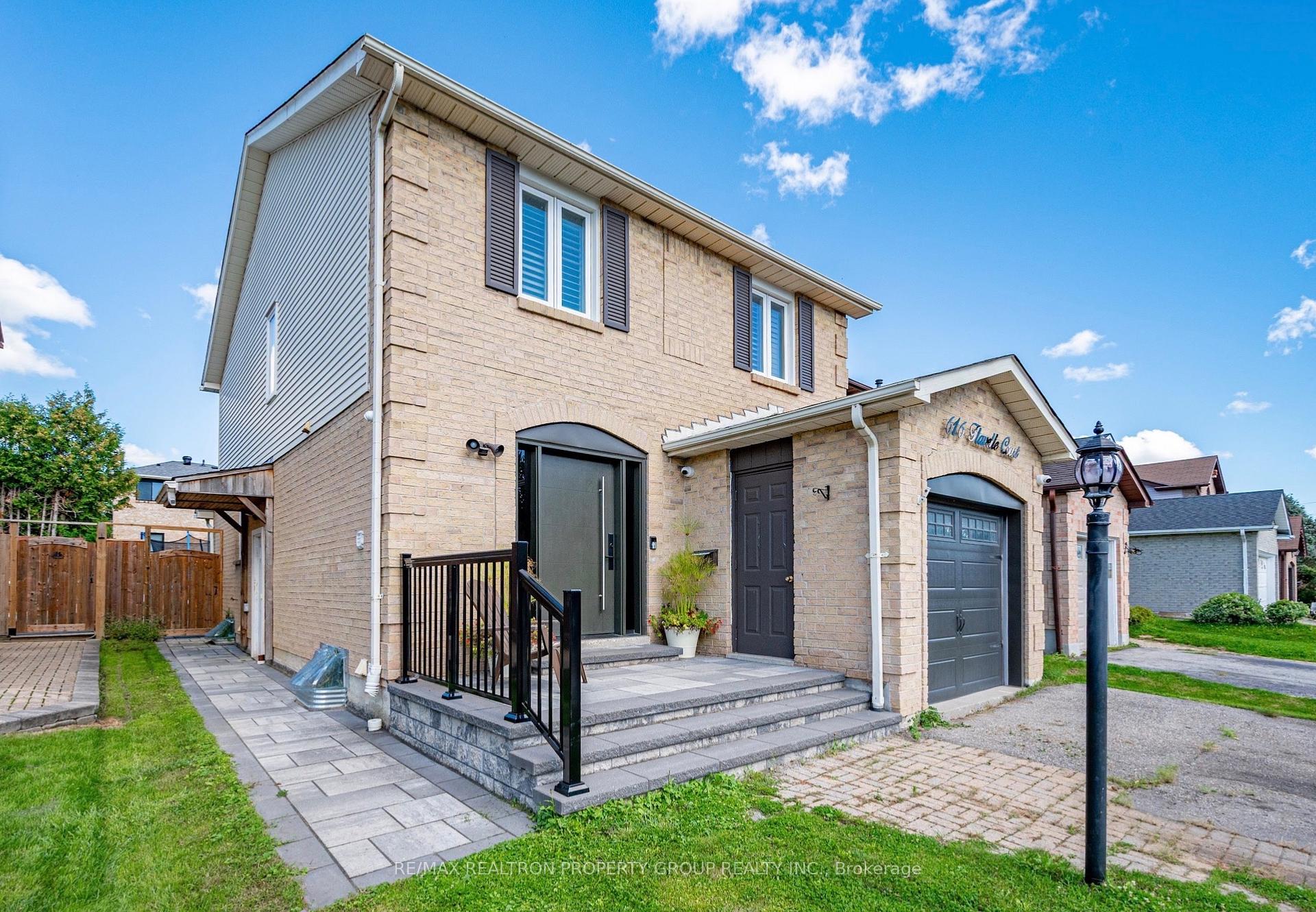 Photo 2 of 616 Flavelle Court, Pickering, Amberlea — HOMEH