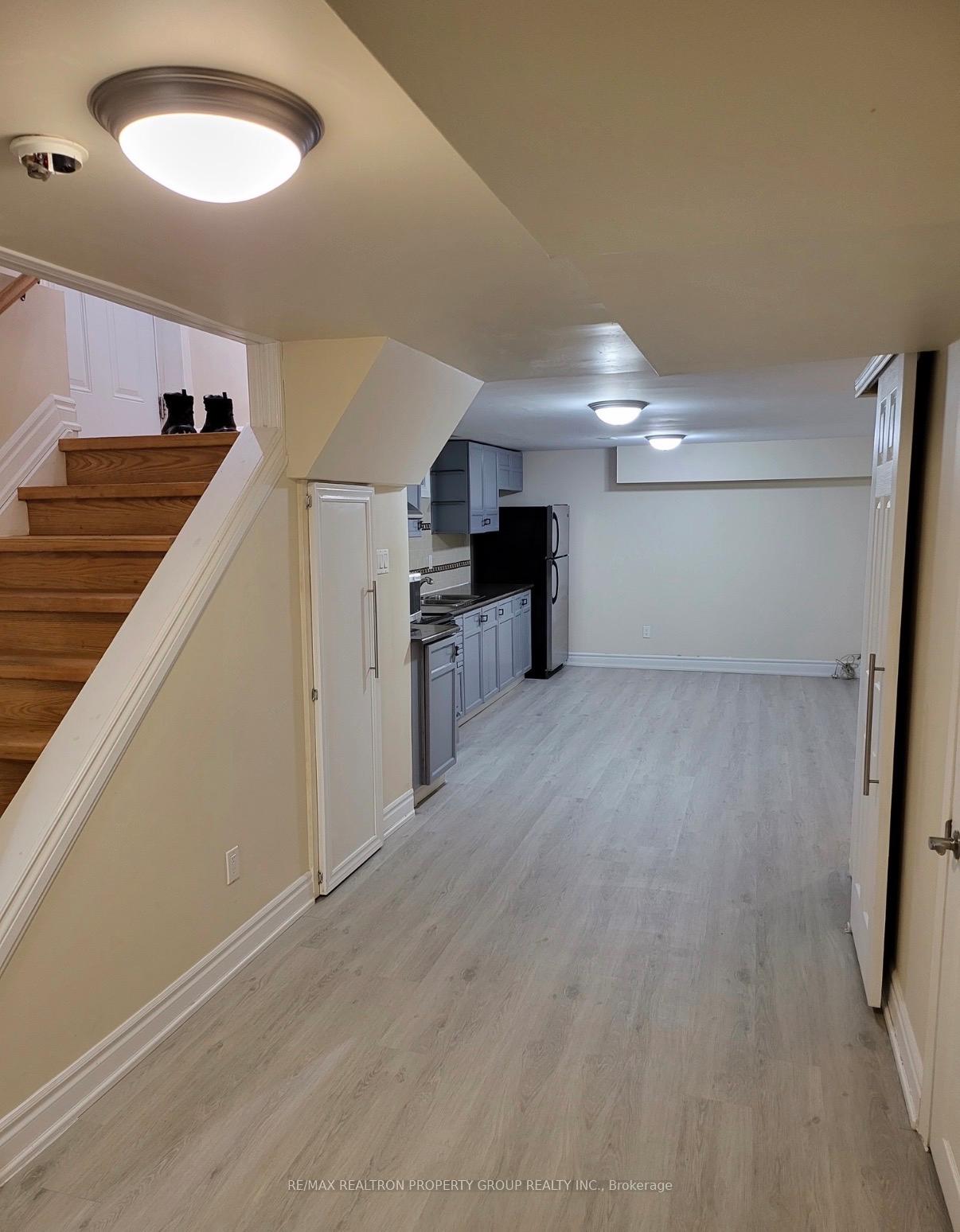 Photo 23 of 616 Flavelle Court, Pickering, Amberlea — HOMEH