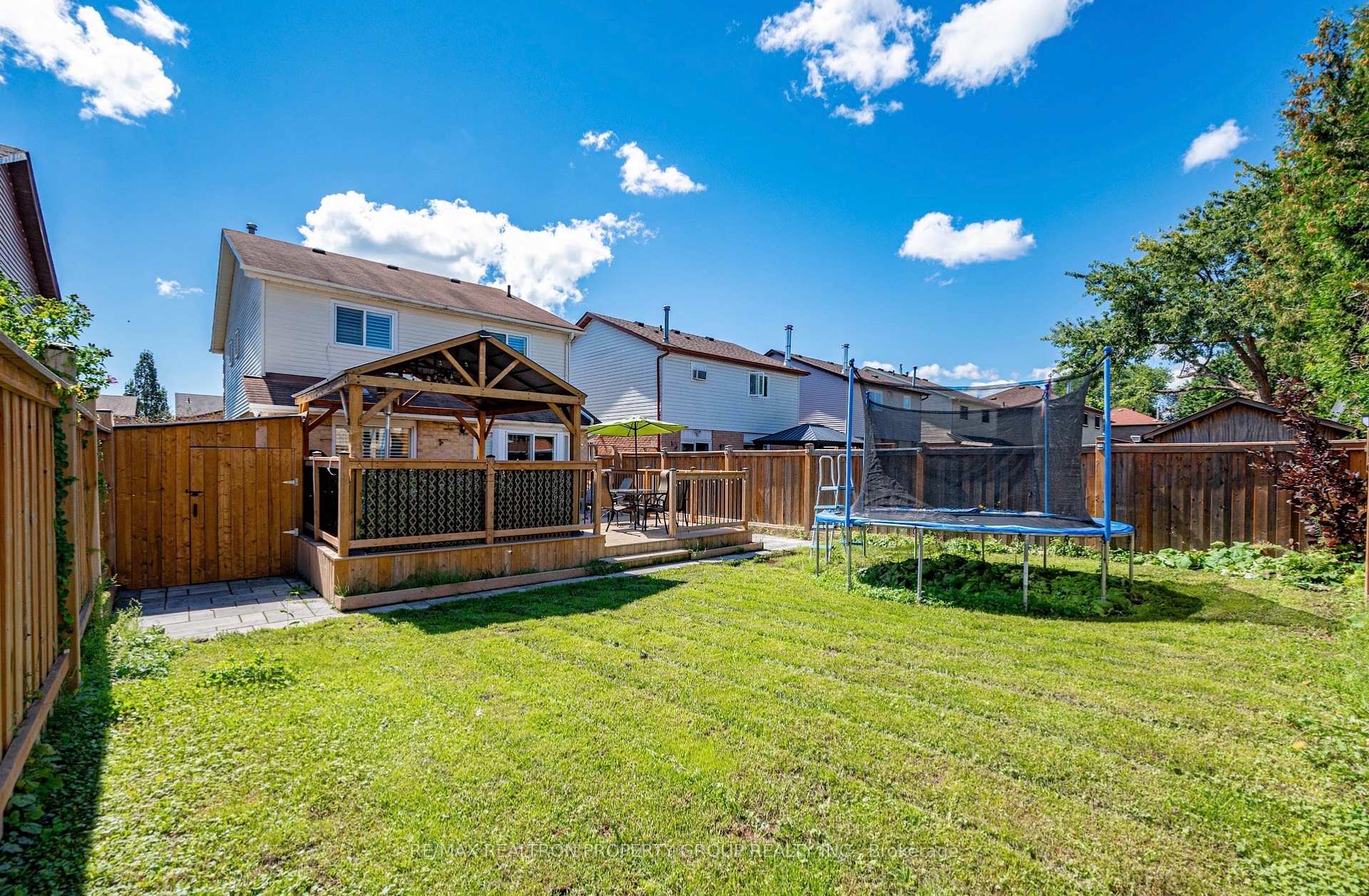 Photo 34 of 616 Flavelle Court, Pickering, Amberlea — HOMEH