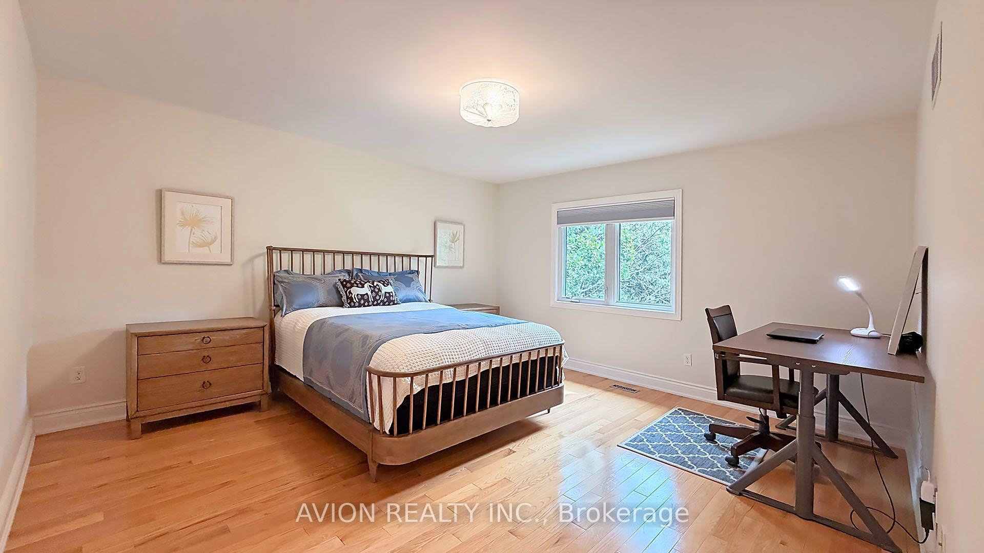 Photo 22 of 2068 Nipigon Drive, Oakville, River Oaks — HOMEH