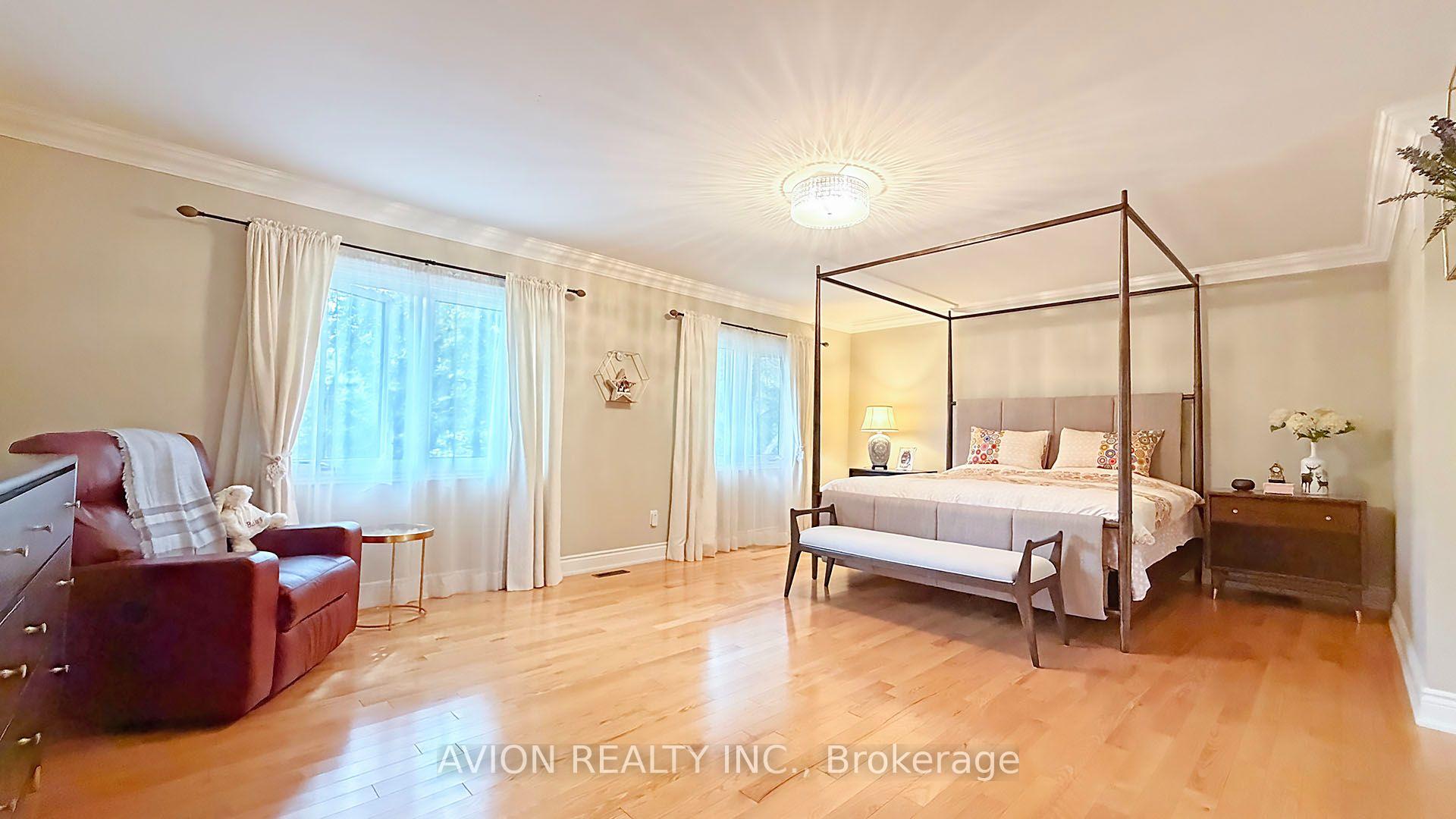 Photo 25 of 2068 Nipigon Drive, Oakville, River Oaks — HOMEH