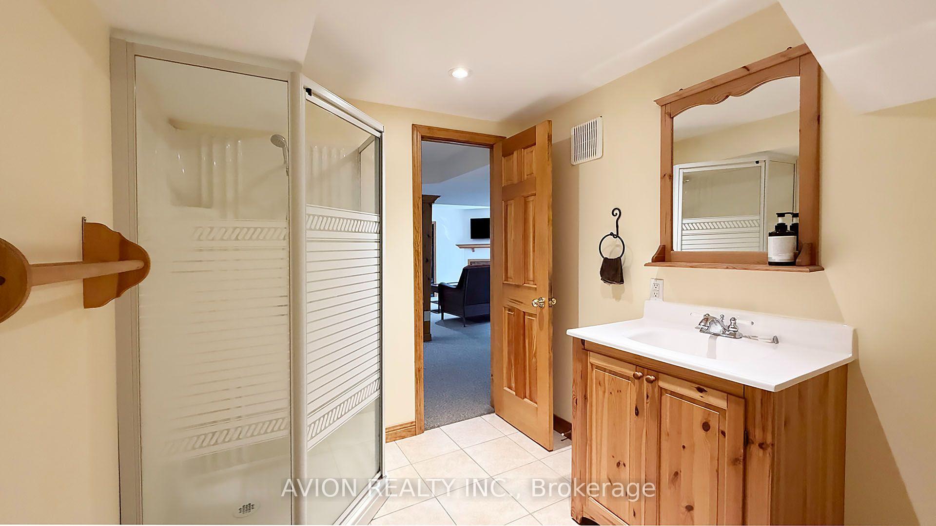Photo 35 of 2068 Nipigon Drive, Oakville, River Oaks — HOMEH
