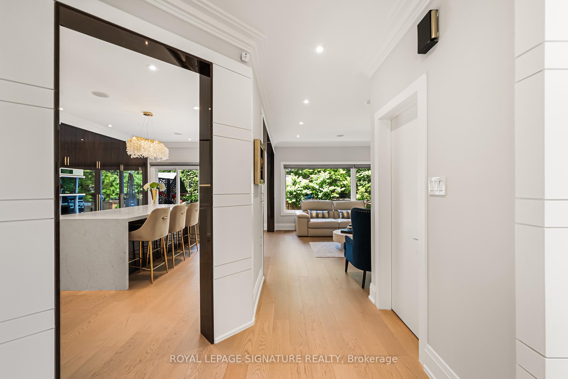 Photo 15 of 492 Old Orchard Grove, Toronto, Bedford Park-Nortown — HOMEH