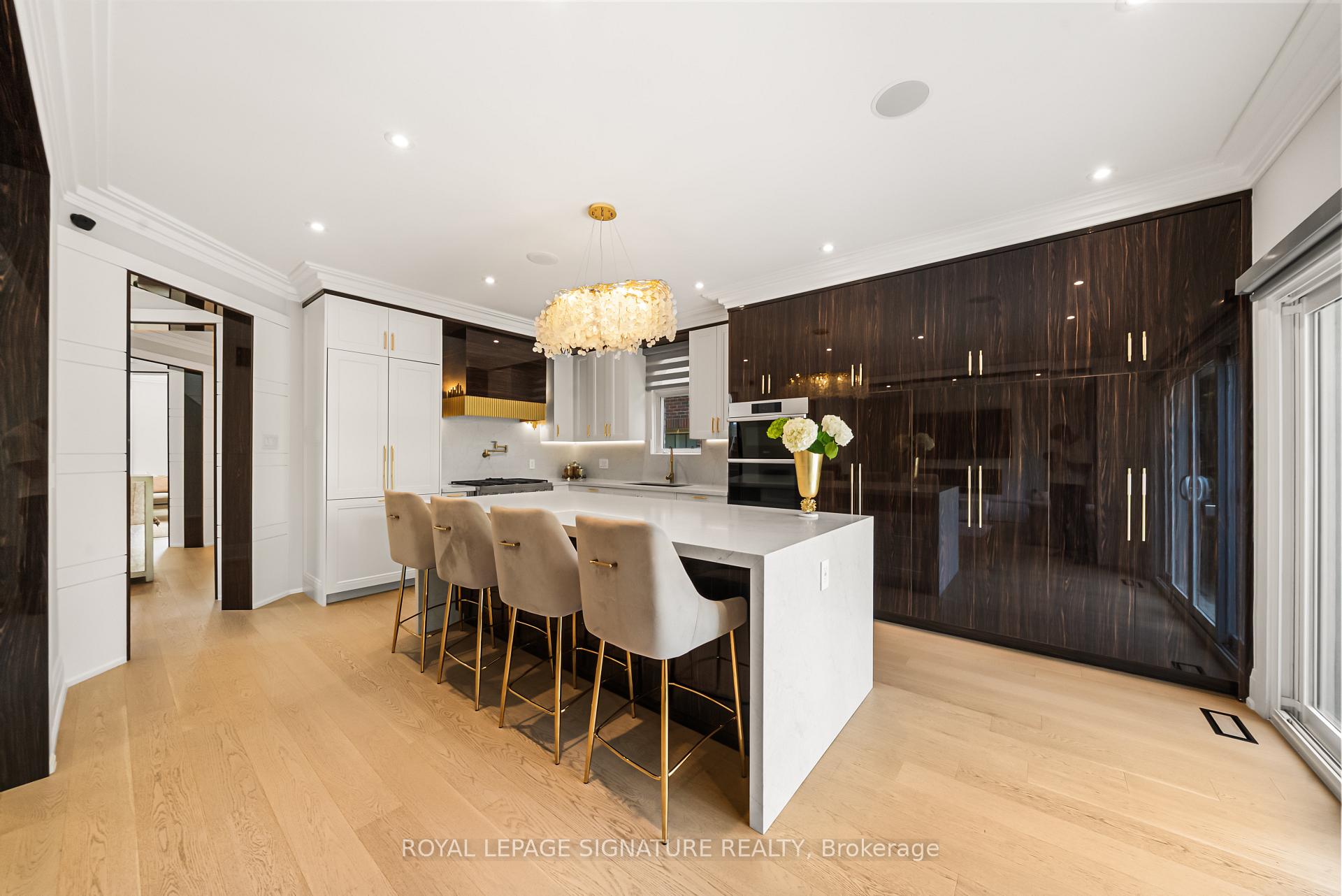Photo 17 of 492 Old Orchard Grove, Toronto, Bedford Park-Nortown — HOMEH