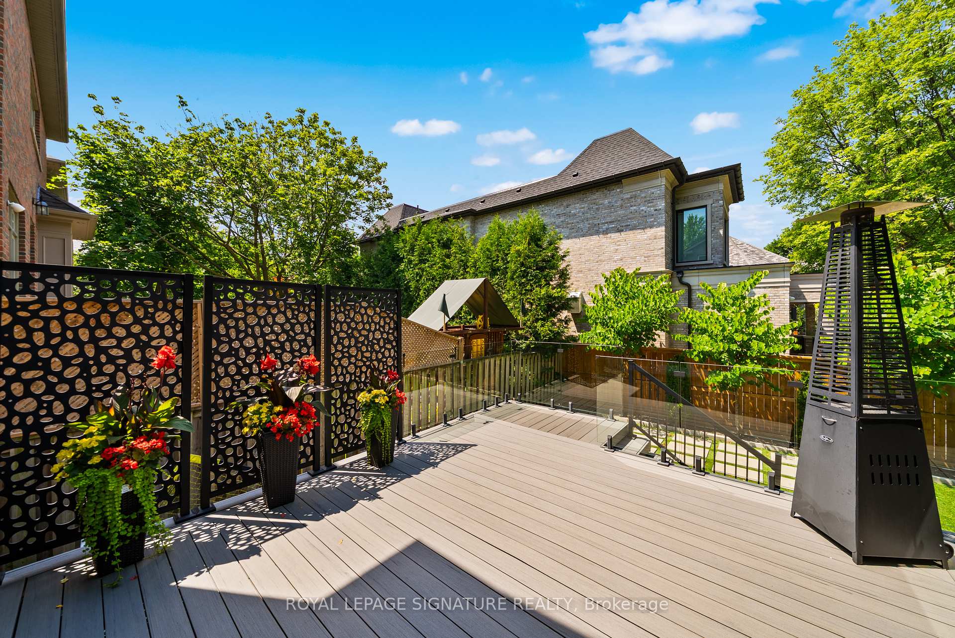 Photo 37 of 492 Old Orchard Grove, Toronto, Bedford Park-Nortown — HOMEH