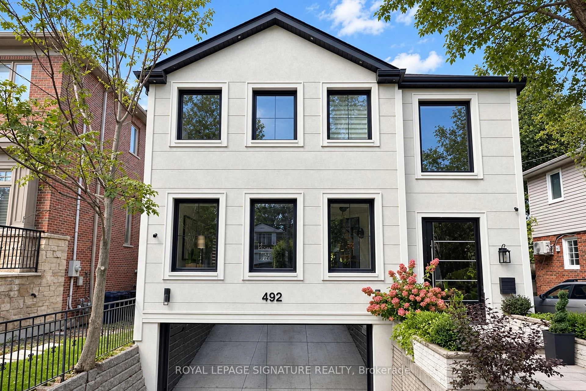 Photo 1 of 492 Old Orchard Grove, Toronto, Bedford Park-Nortown — HOMEH