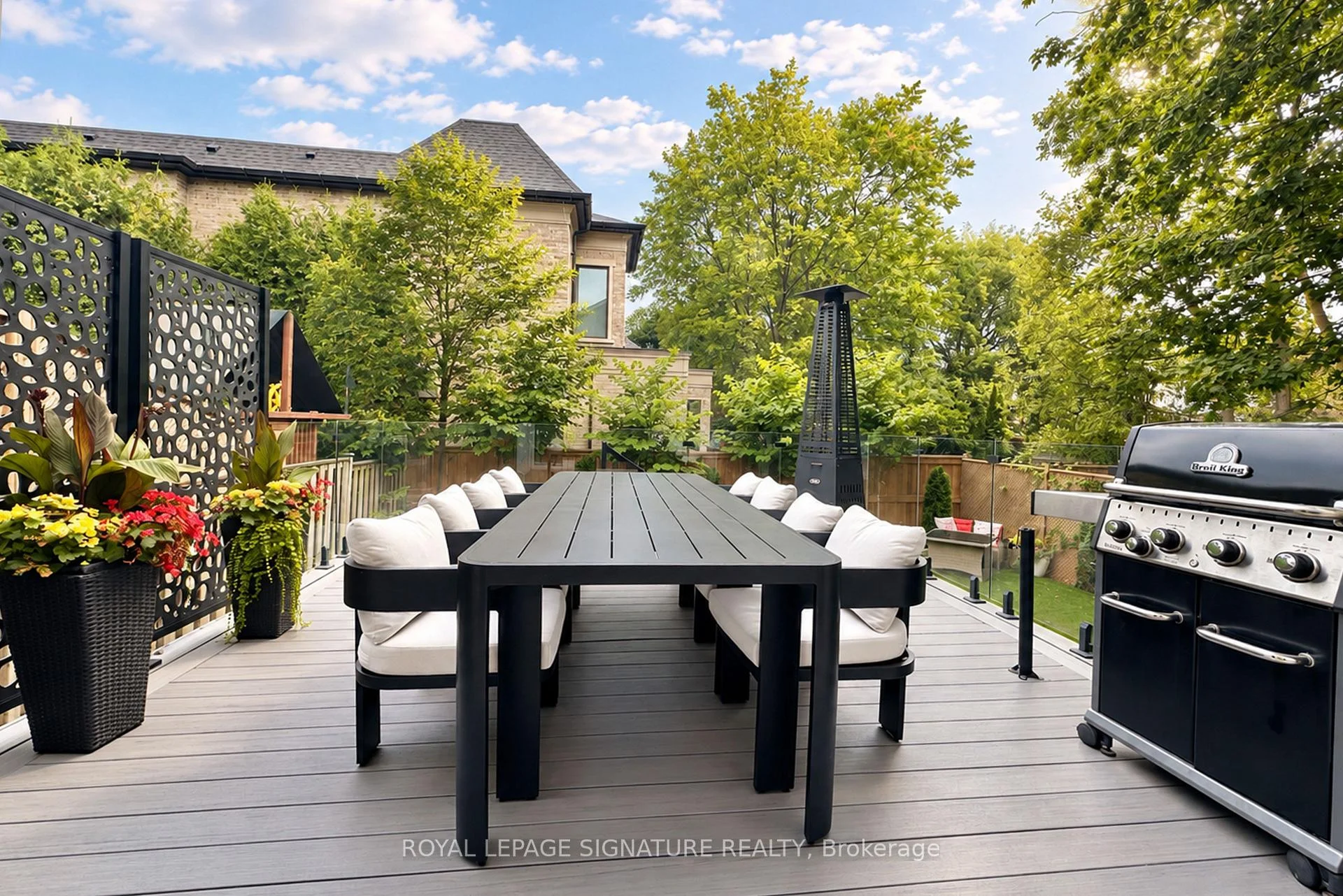 Photo 38 of 492 Old Orchard Grove, Toronto, Bedford Park-Nortown — HOMEH