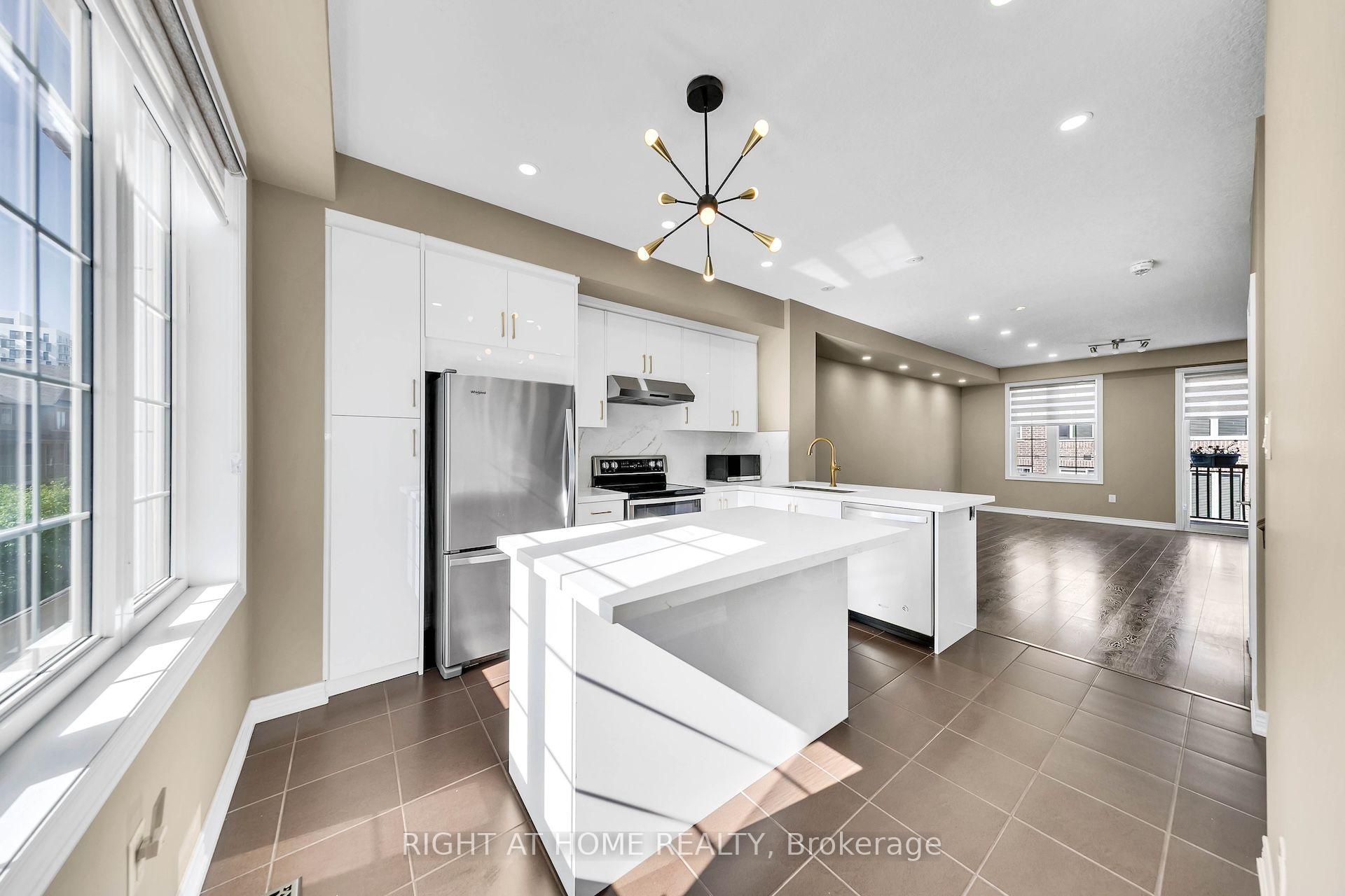 Photo 7 of 397 Hardwick Common Drive, Oakville, Joshua Meadows — HOMEH