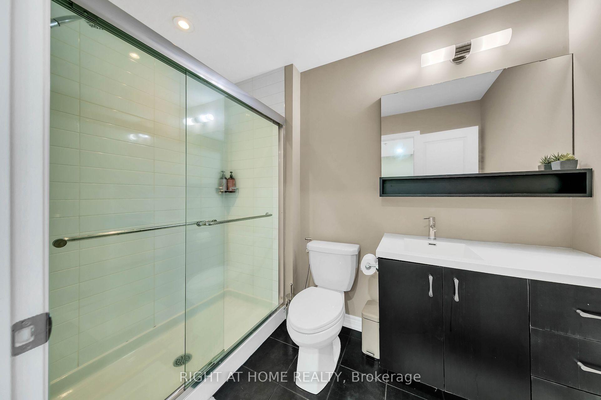Photo 17 of 397 Hardwick Common Drive, Oakville, Joshua Meadows — HOMEH
