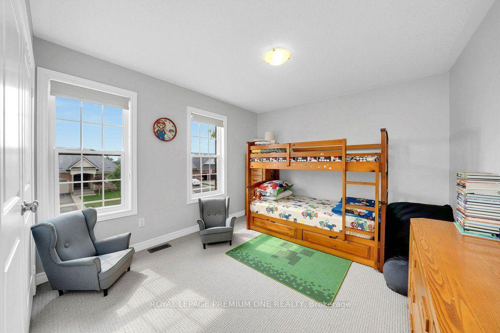 Photo 29 of 14 Atchison Drive, Caledon, Caledon East — HOMEH