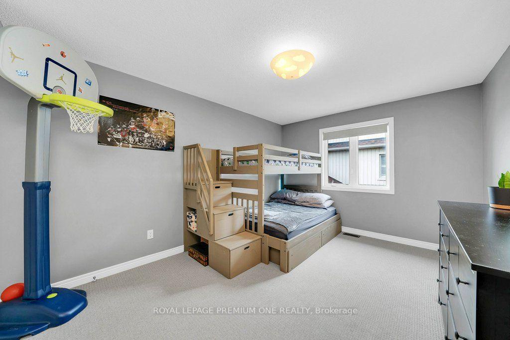 Photo 30 of 14 Atchison Drive, Caledon, Caledon East — HOMEH