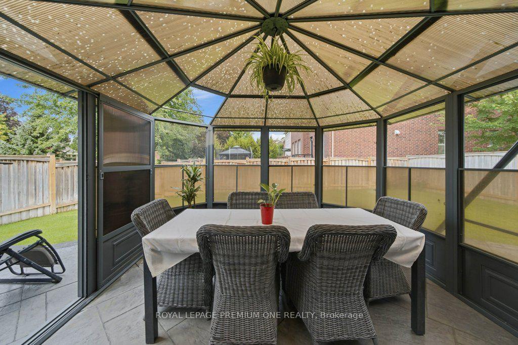 Photo 35 of 14 Atchison Drive, Caledon, Caledon East — HOMEH
