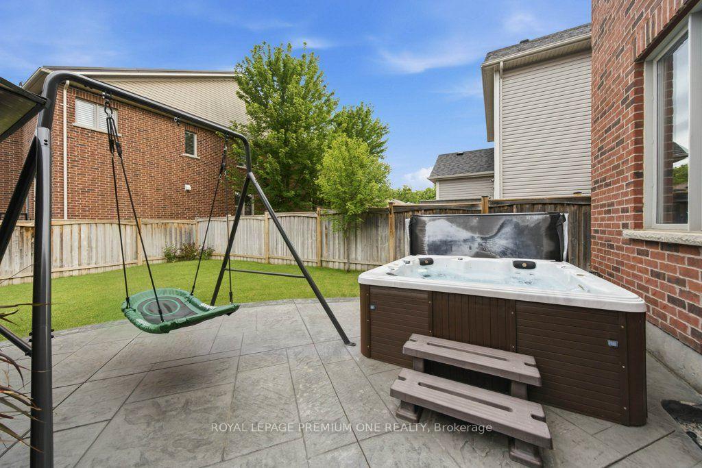 Photo 36 of 14 Atchison Drive, Caledon, Caledon East — HOMEH