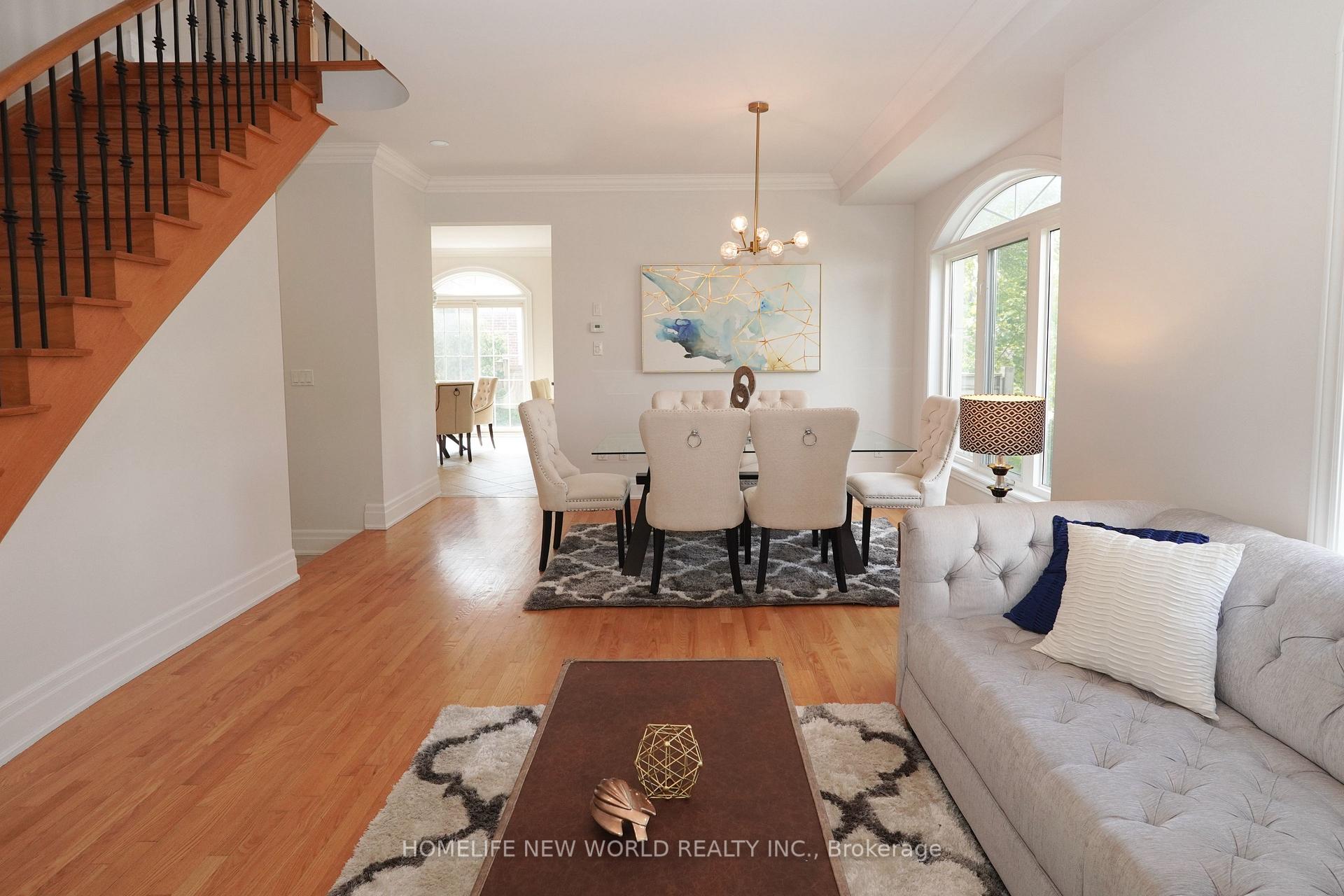 Photo 6 of 391 Summeridge Drive, Vaughan, Patterson — HOMEH
