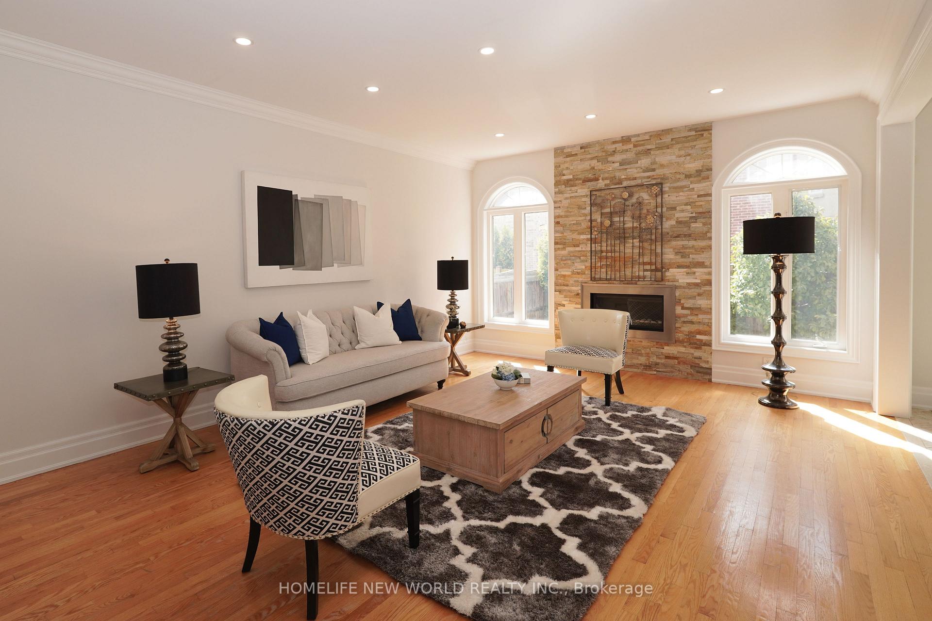 Photo 16 of 391 Summeridge Drive, Vaughan, Patterson — HOMEH