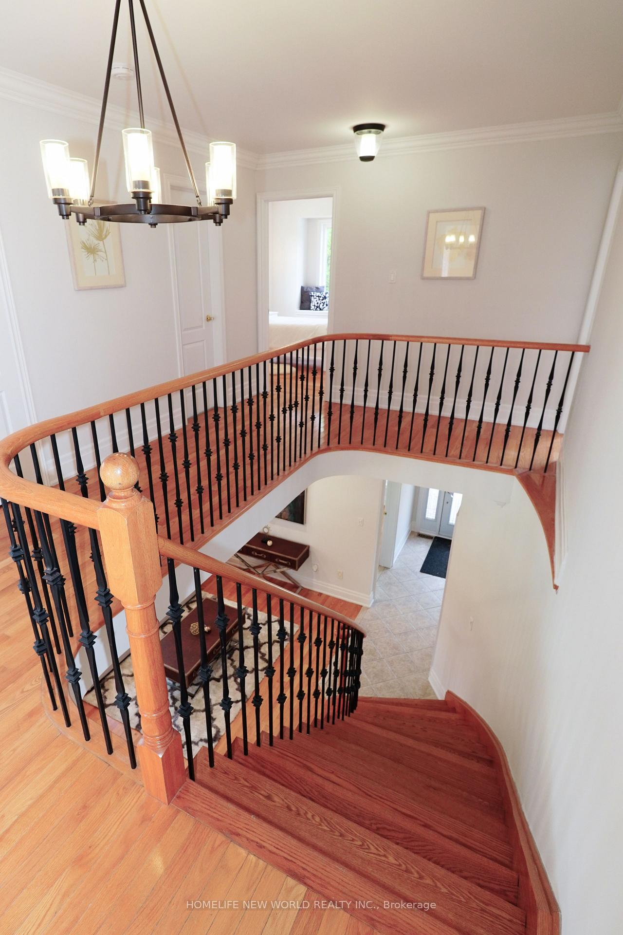 Photo 18 of 391 Summeridge Drive, Vaughan, Patterson — HOMEH