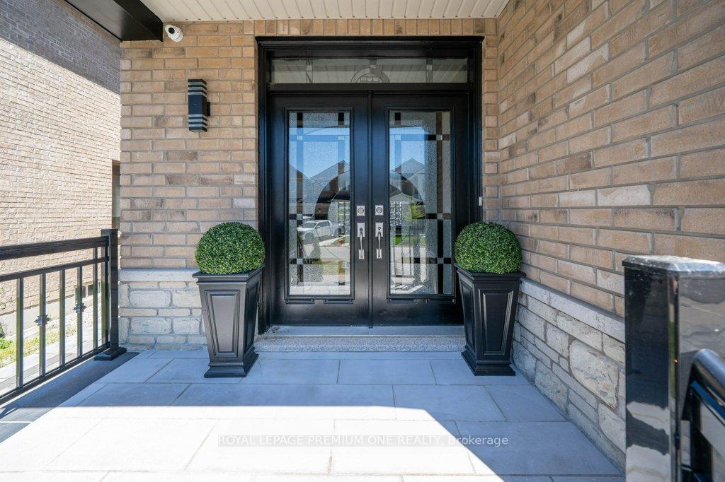Photo 4 of 31 Prady Lane, New Tecumseth, Tottenham — HOMEH