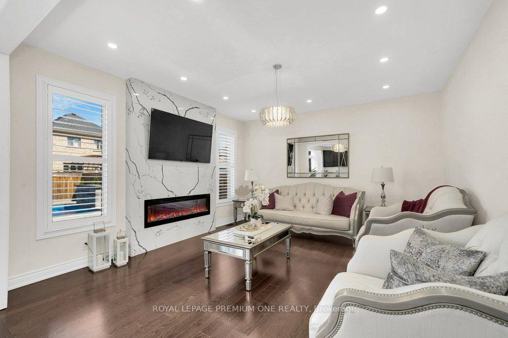 Photo 16 of 31 Prady Lane, New Tecumseth, Tottenham — HOMEH