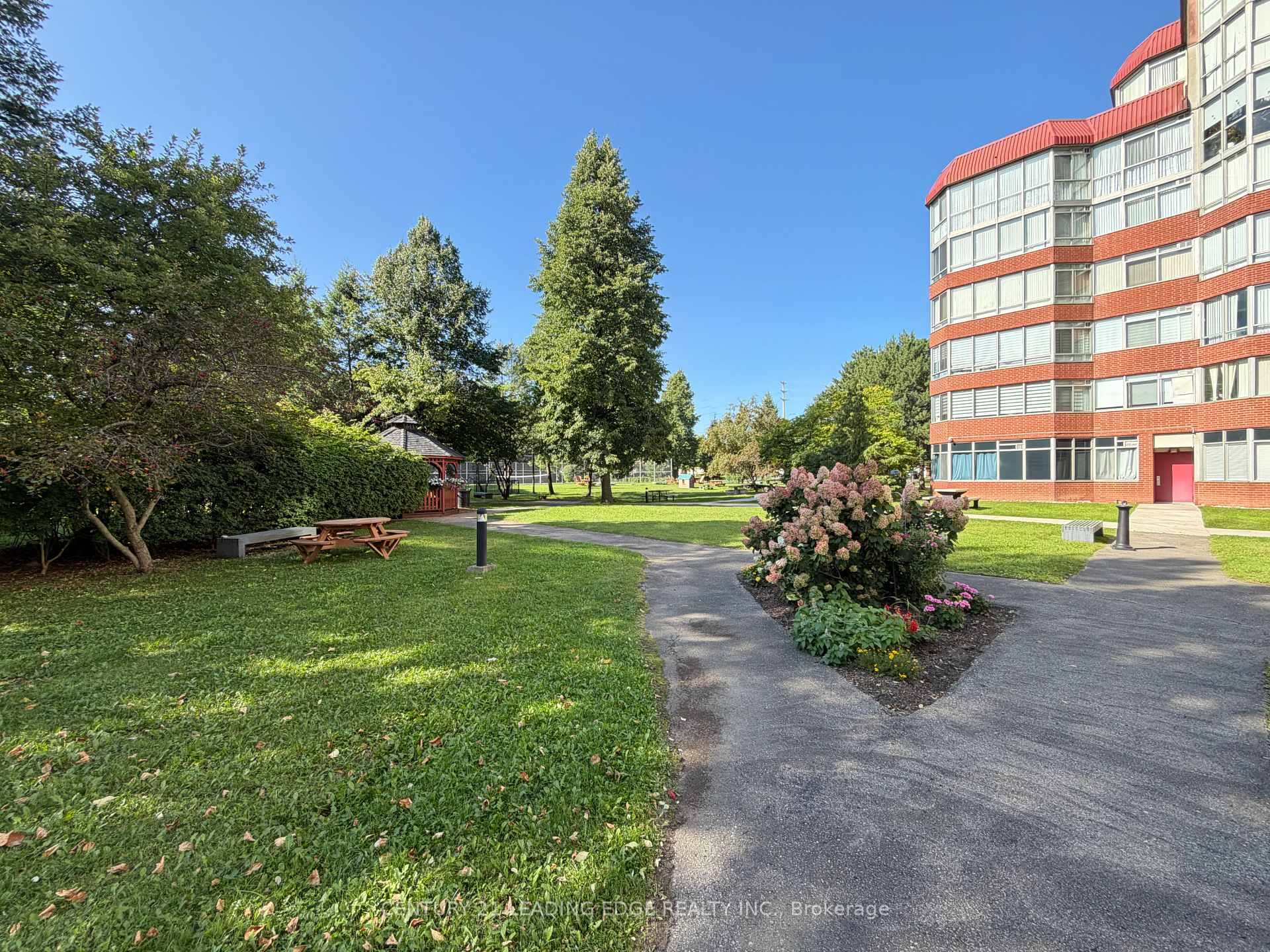 Photo 35 of Unit 422, 11753 Sheppard Avenue E, Scarborough, Rouge — HOMEH