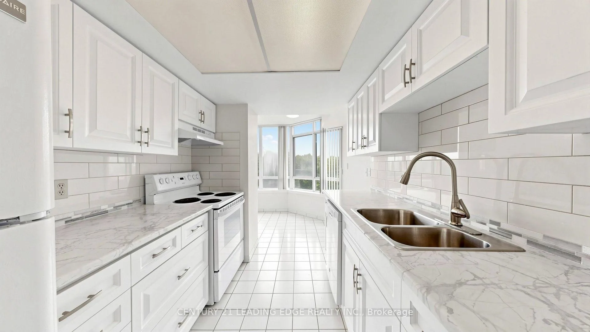 Photo 6 of Unit 422, 11753 Sheppard Avenue E, Scarborough, Rouge — HOMEH