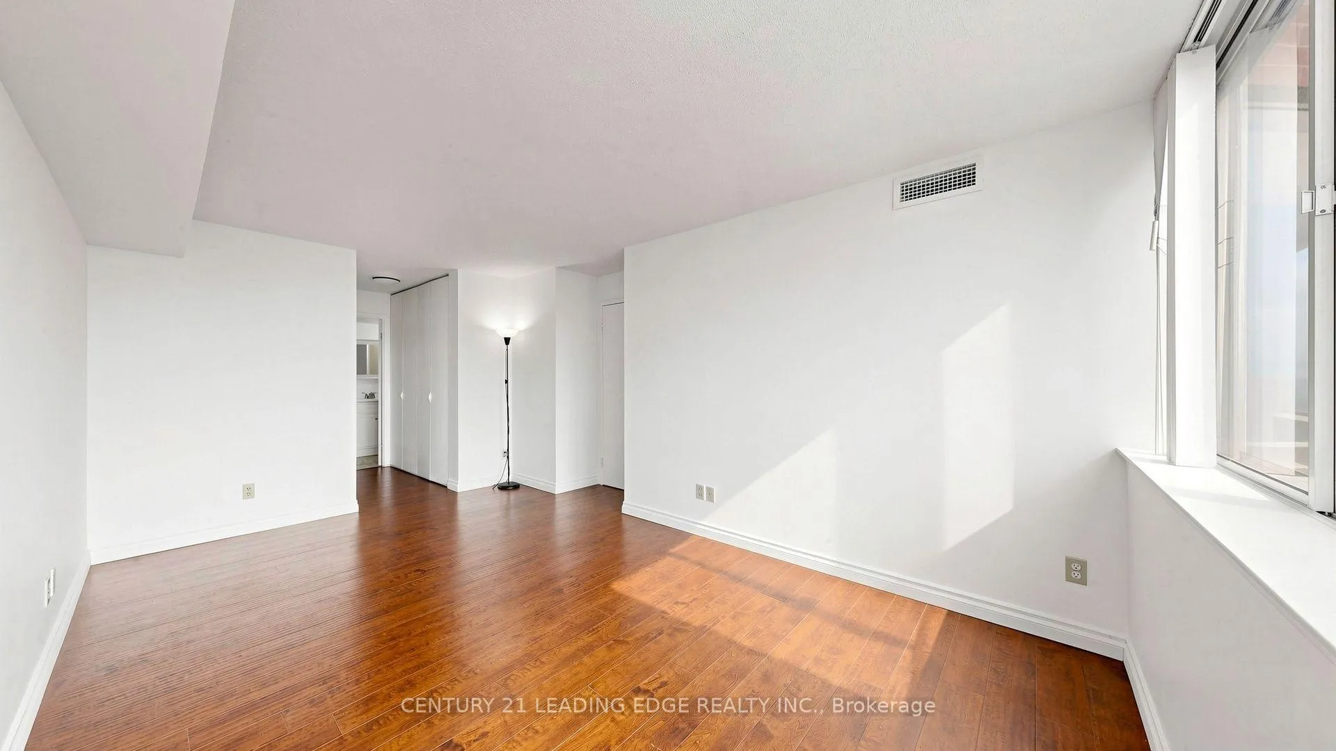 Photo 14 of Unit 422, 11753 Sheppard Avenue E, Scarborough, Rouge — HOMEH