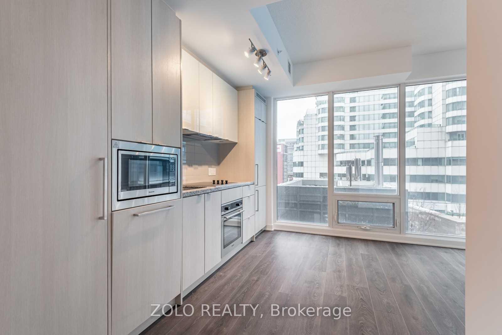 Front of Unit 1811, 115 Blue Jays Way