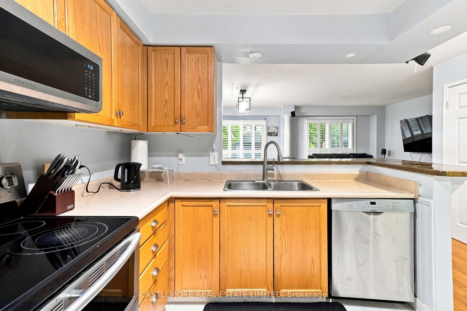 Photo 6 of 164 Silurian Drive, Guelph, Grange Road — HOMEH