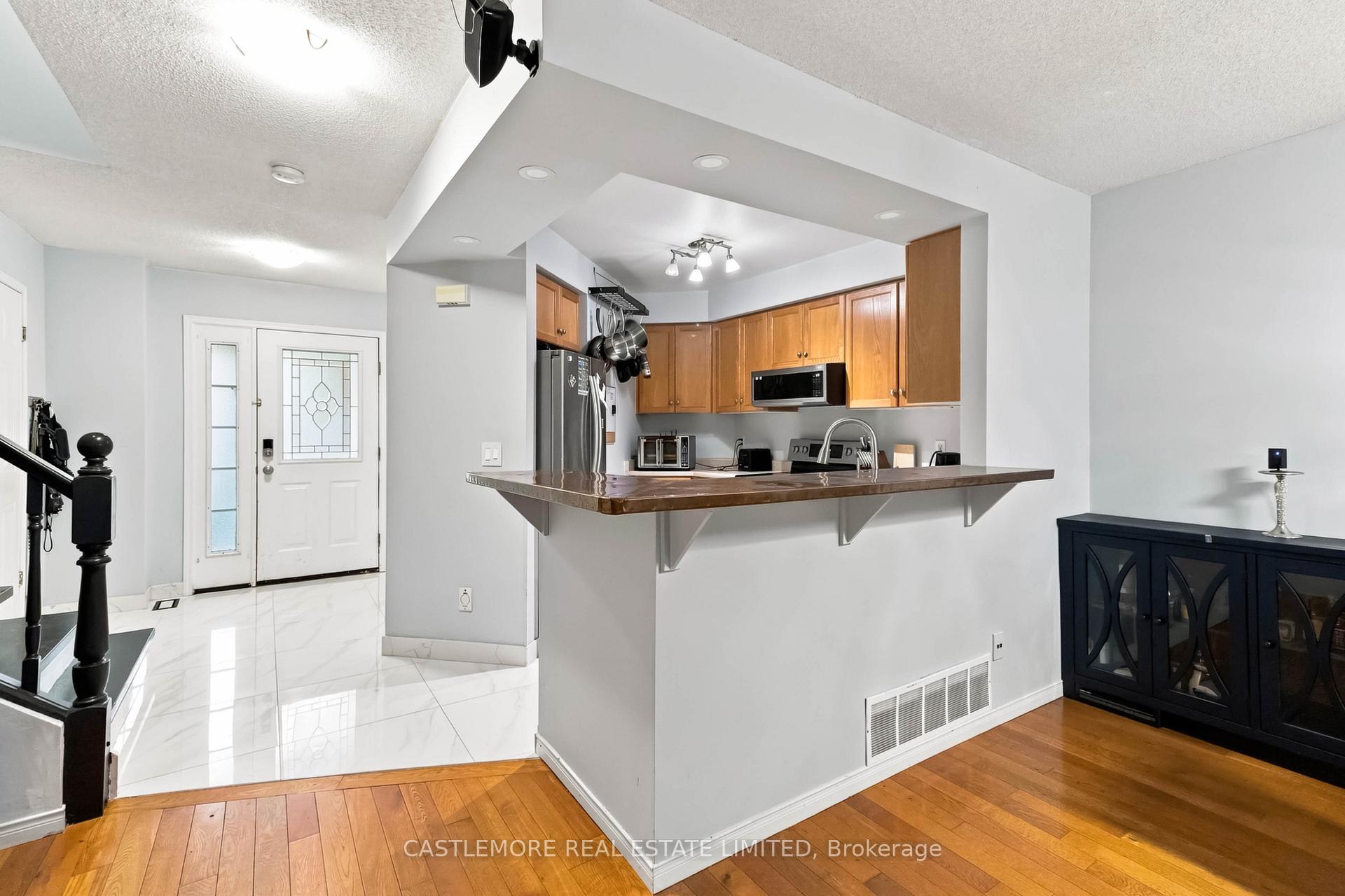 Photo 7 of 164 Silurian Drive, Guelph, Grange Road — HOMEH