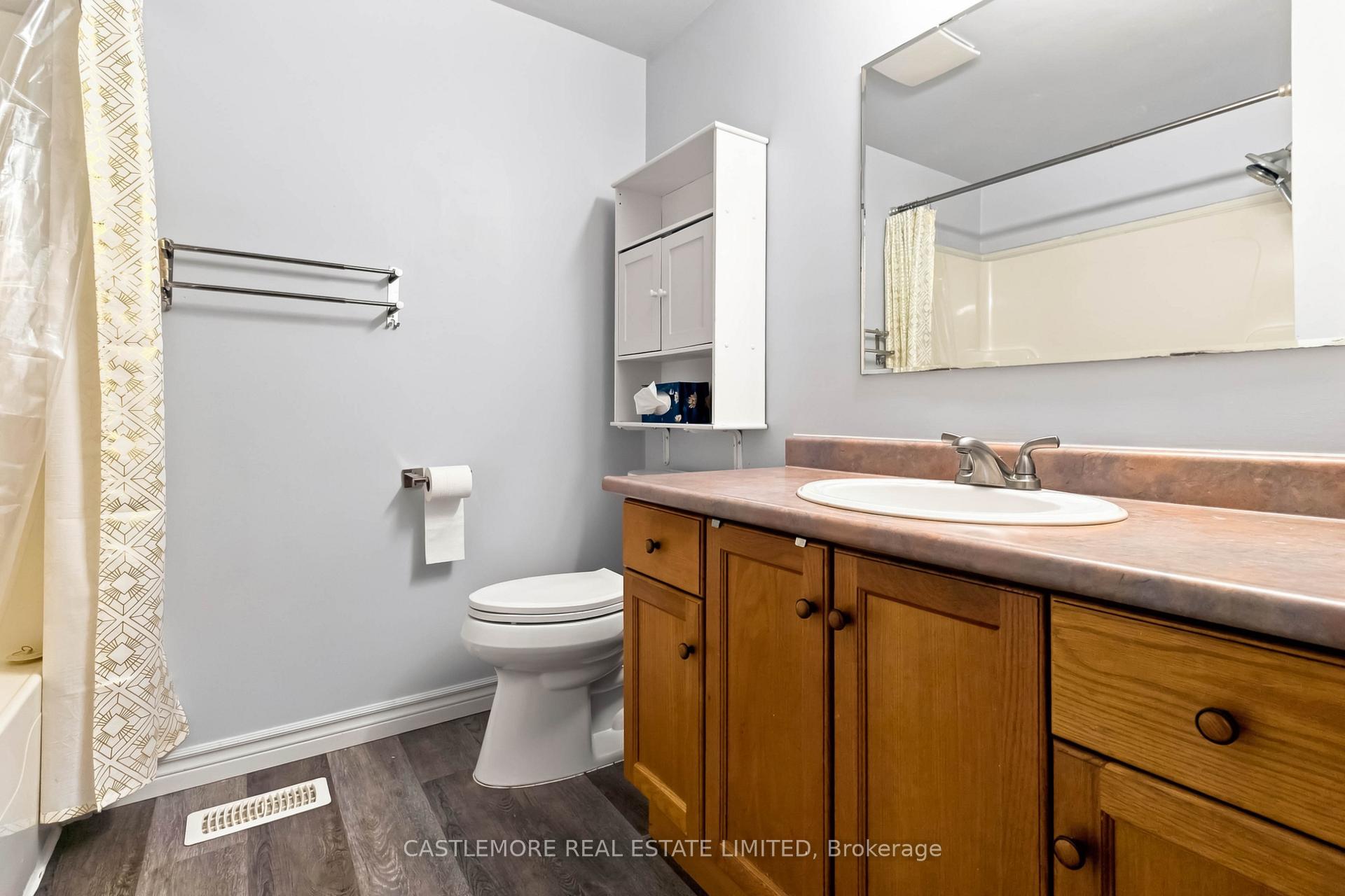 Photo 19 of 164 Silurian Drive, Guelph, Grange Road — HOMEH