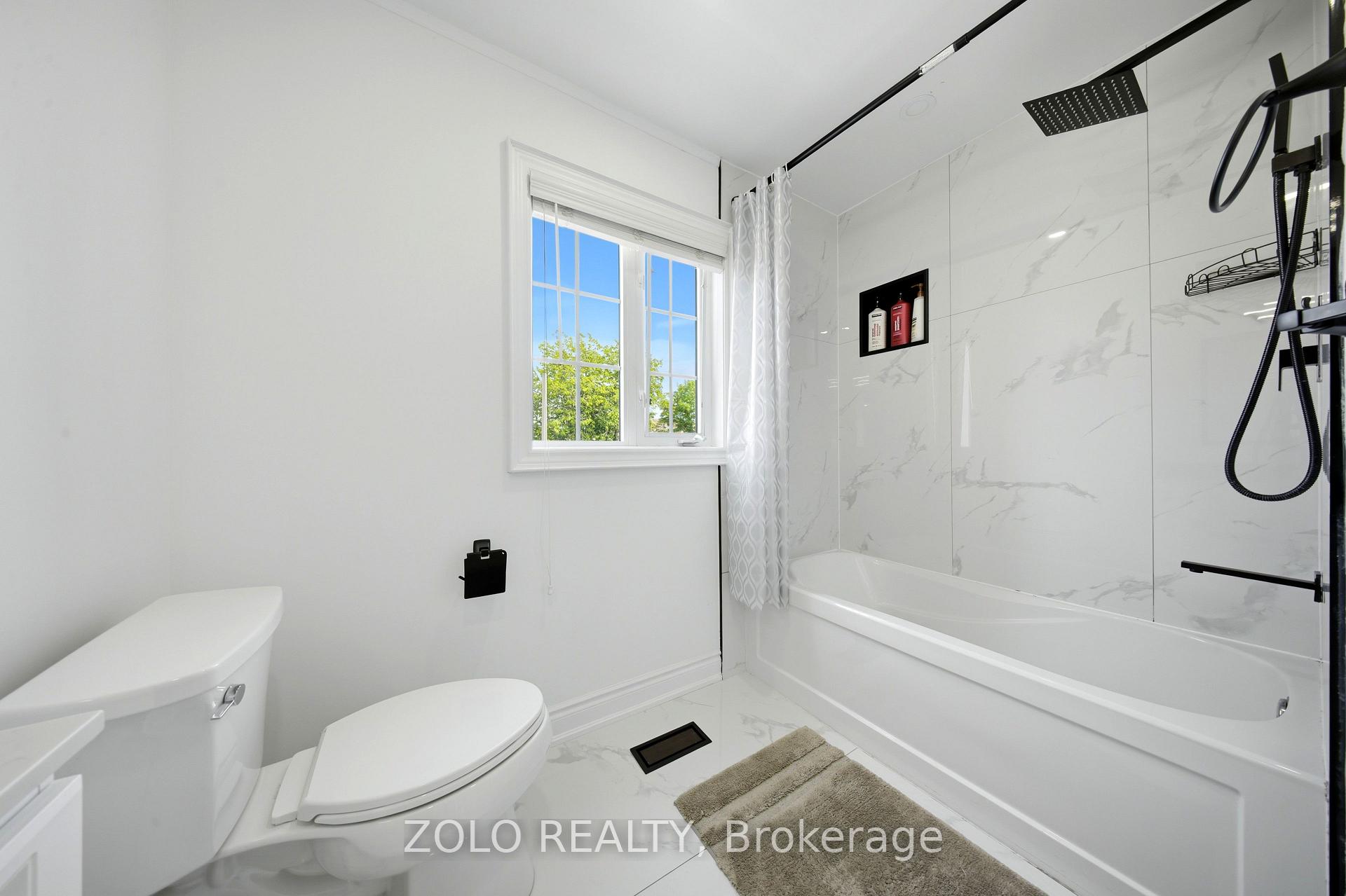 Photo 29 of 106 Rosanna Crescent, Vaughan, Maple — HOMEH