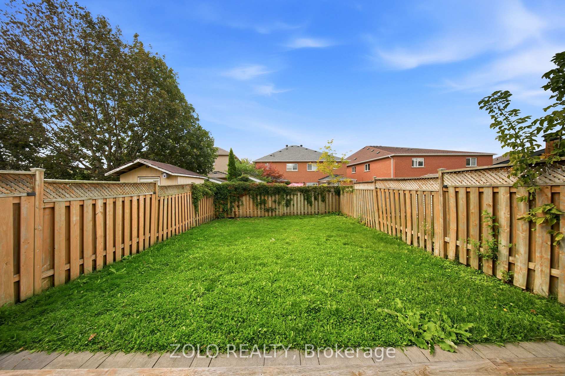 Photo 42 of 106 Rosanna Crescent, Vaughan, Maple — HOMEH