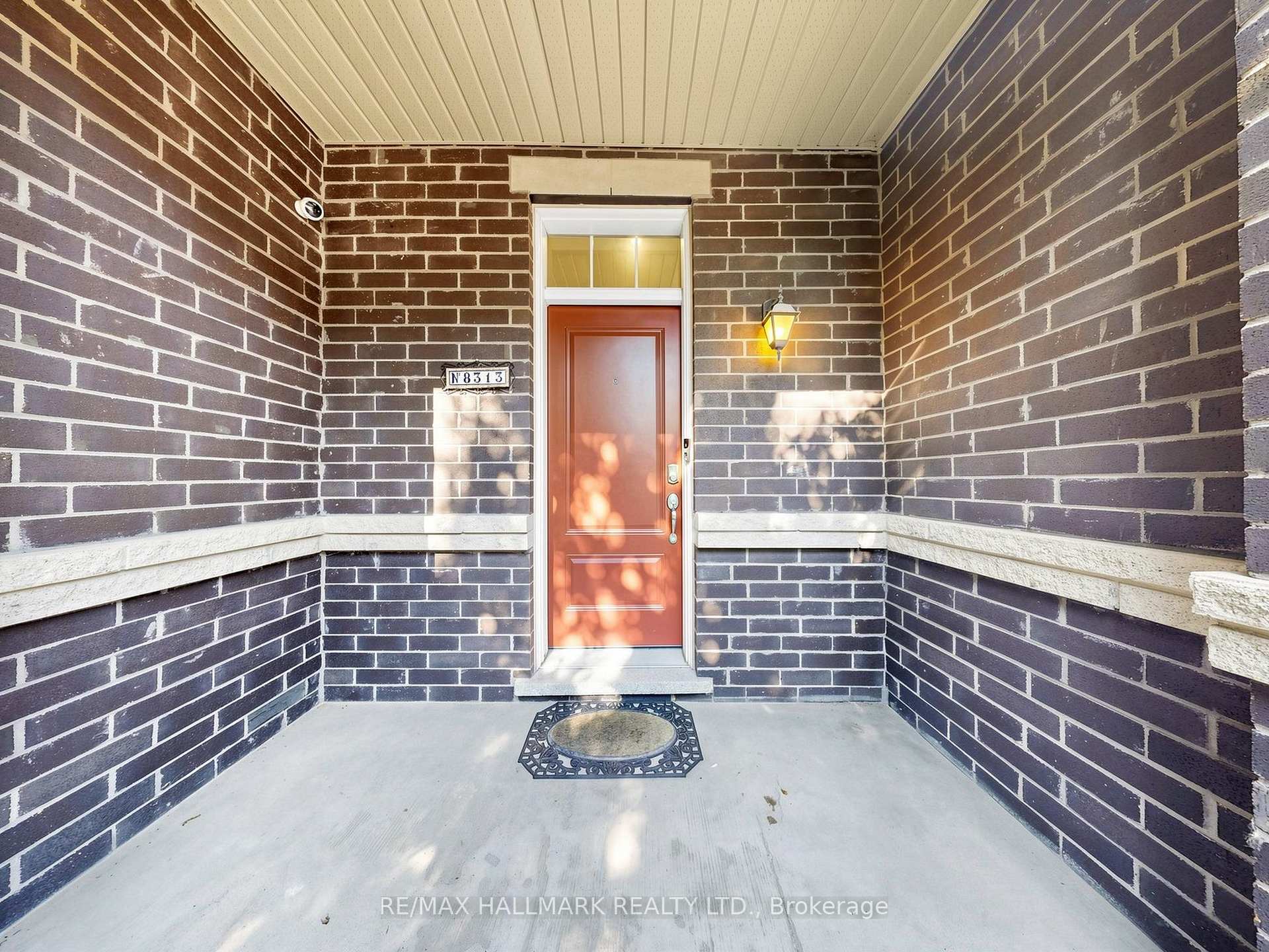 Photo 3 of 8313 Islington Avenue, Vaughan, Islington Woods — HOMEH