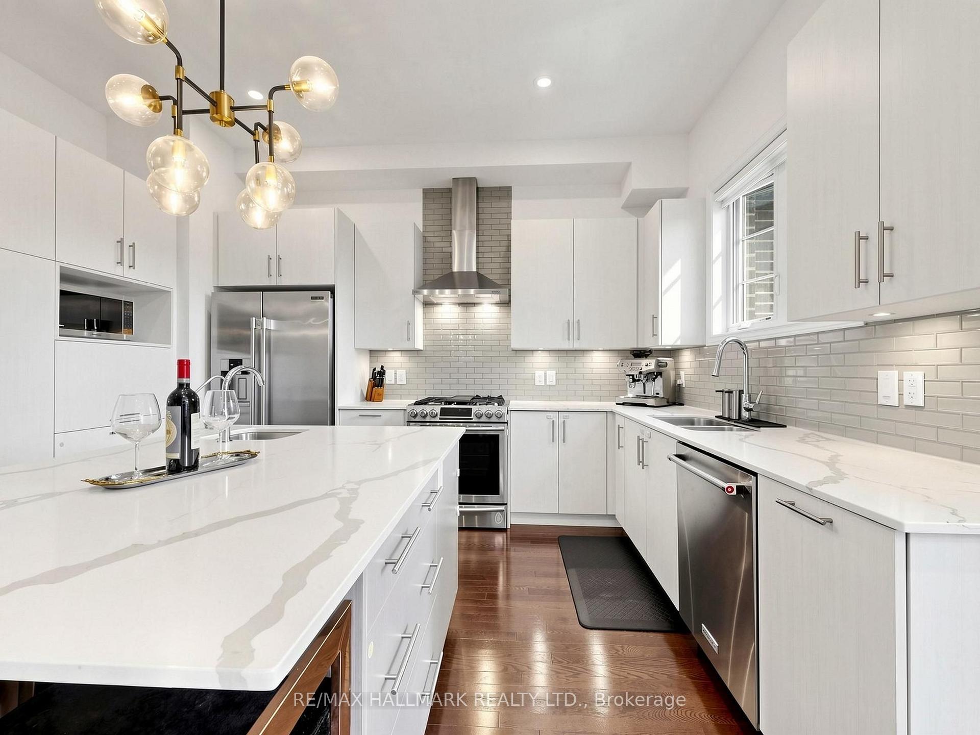 Photo 14 of 8313 Islington Avenue, Vaughan, Islington Woods — HOMEH