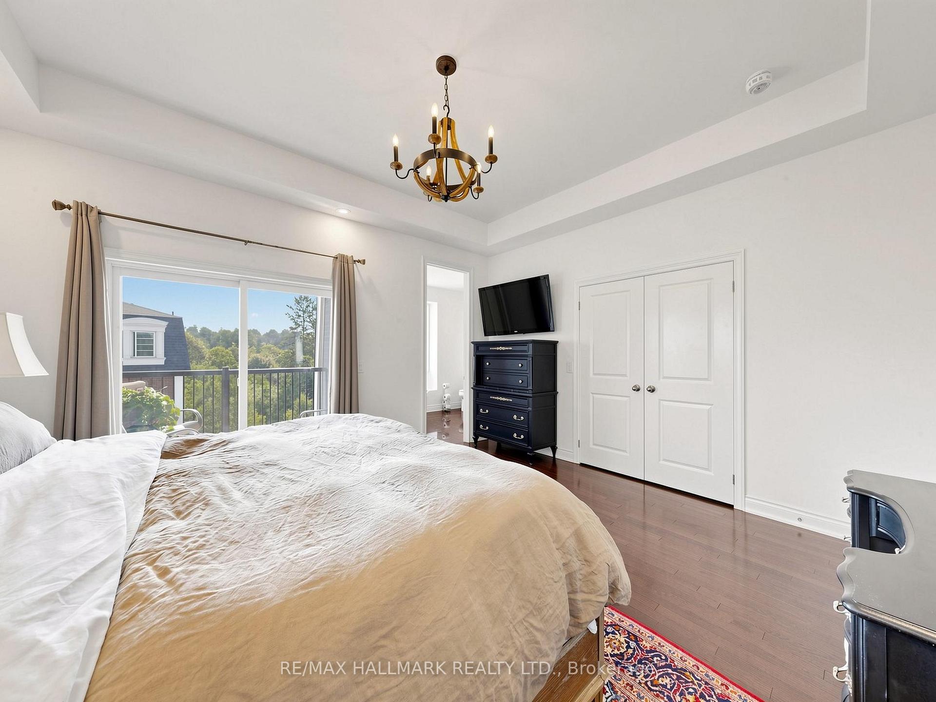 Photo 23 of 8313 Islington Avenue, Vaughan, Islington Woods — HOMEH