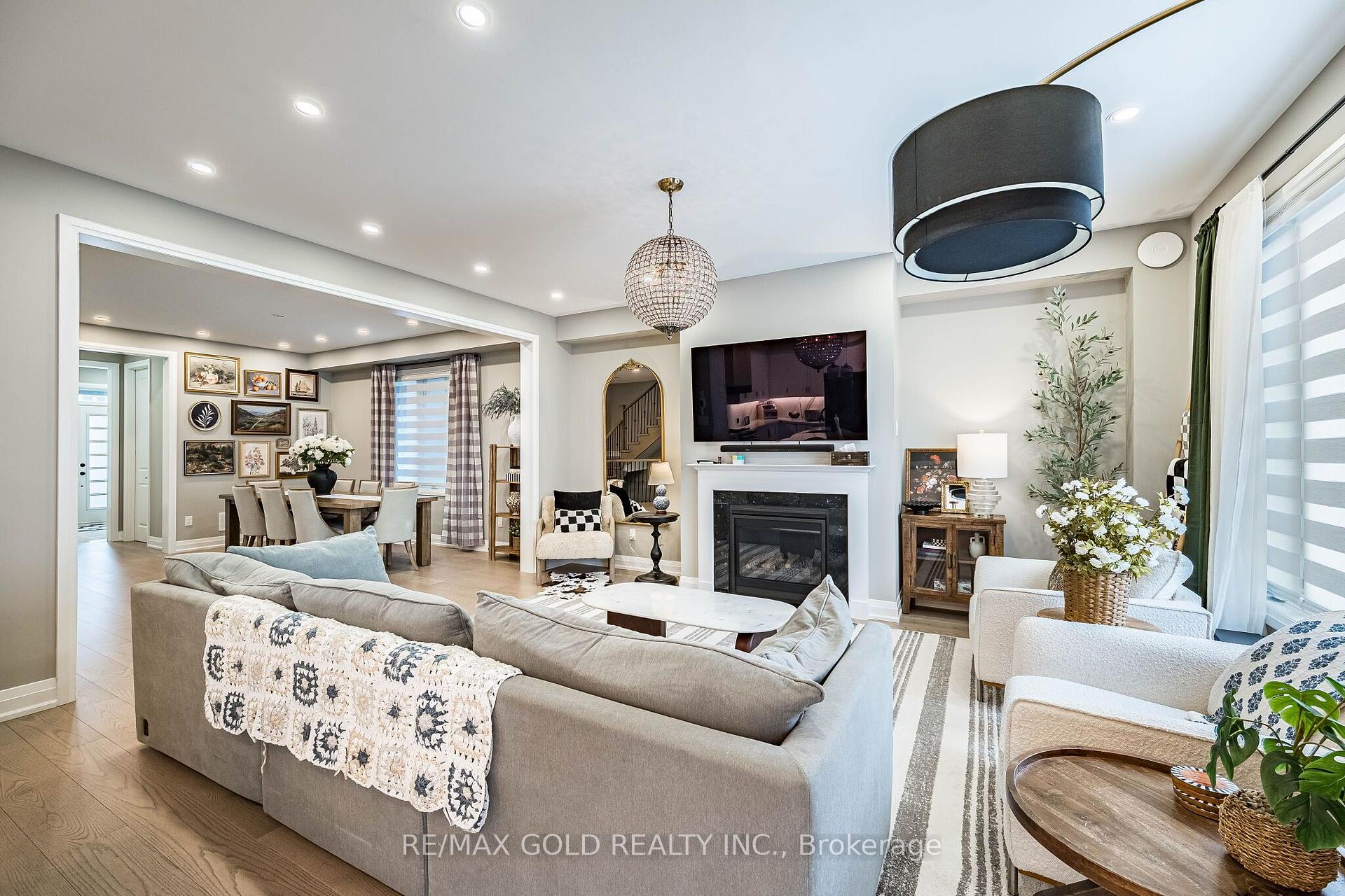 Photo 11 of 19 Trellanock Road, Brampton, Bram West — HOMEH
