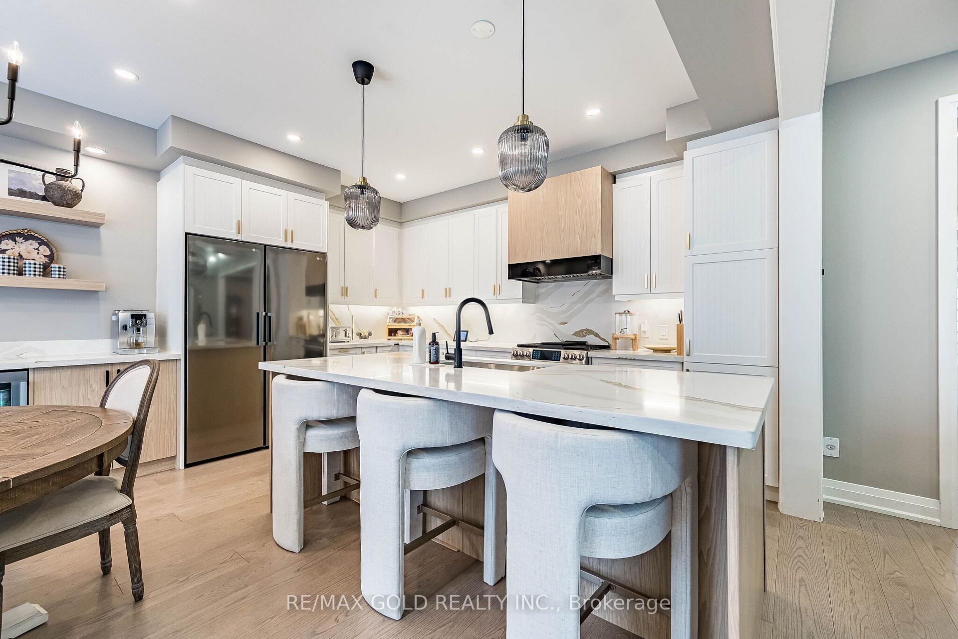 Photo 13 of 19 Trellanock Road, Brampton, Bram West — HOMEH