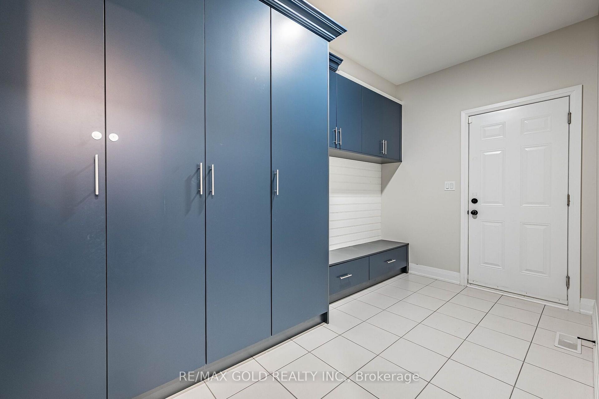 Photo 21 of 19 Trellanock Road, Brampton, Bram West — HOMEH