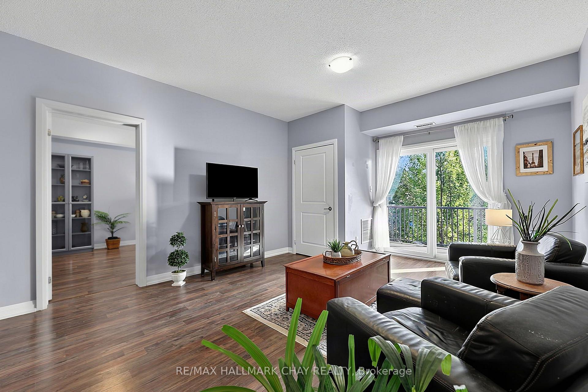 Photo 18 of Unit 210, 161 Wellington Street E, New Tecumseth, Alliston — HOMEH